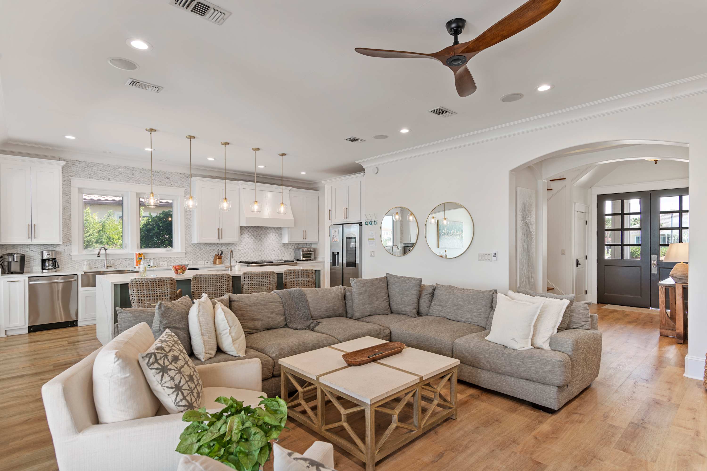 Luxury Waterfront, Heated Pool | Sea Glass