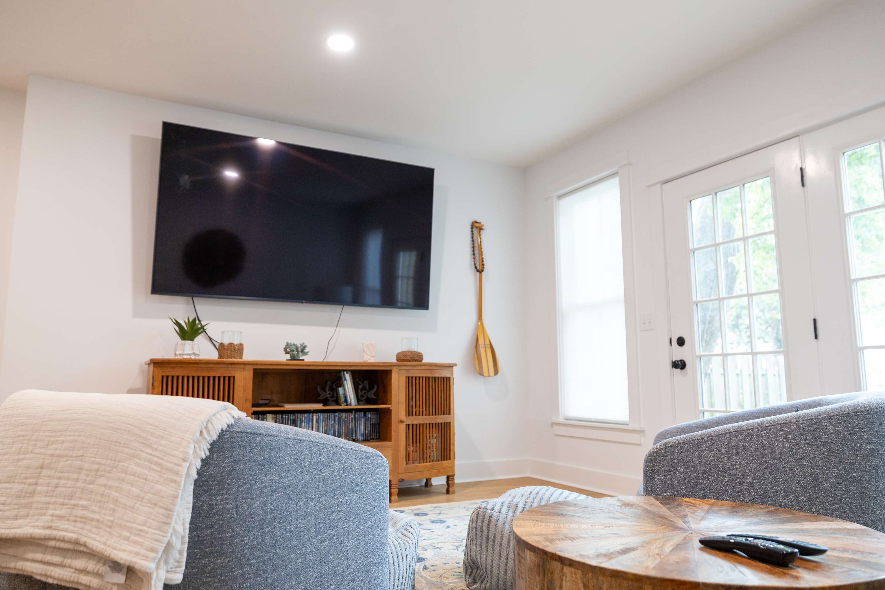 Large SmartTV for family nights 