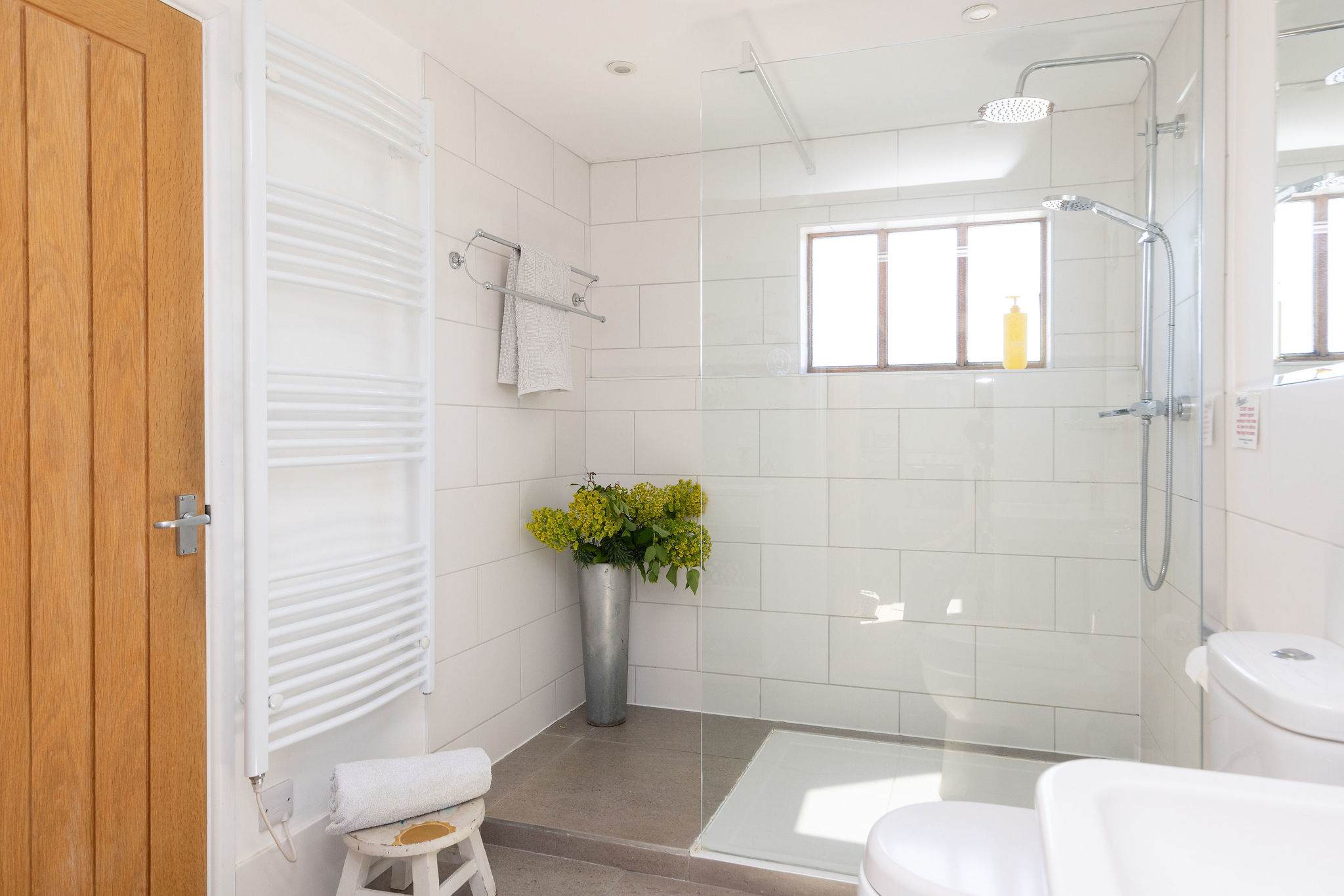 The perfect place to freshen up after a day at the beach or before heading into Chichester for dinner.