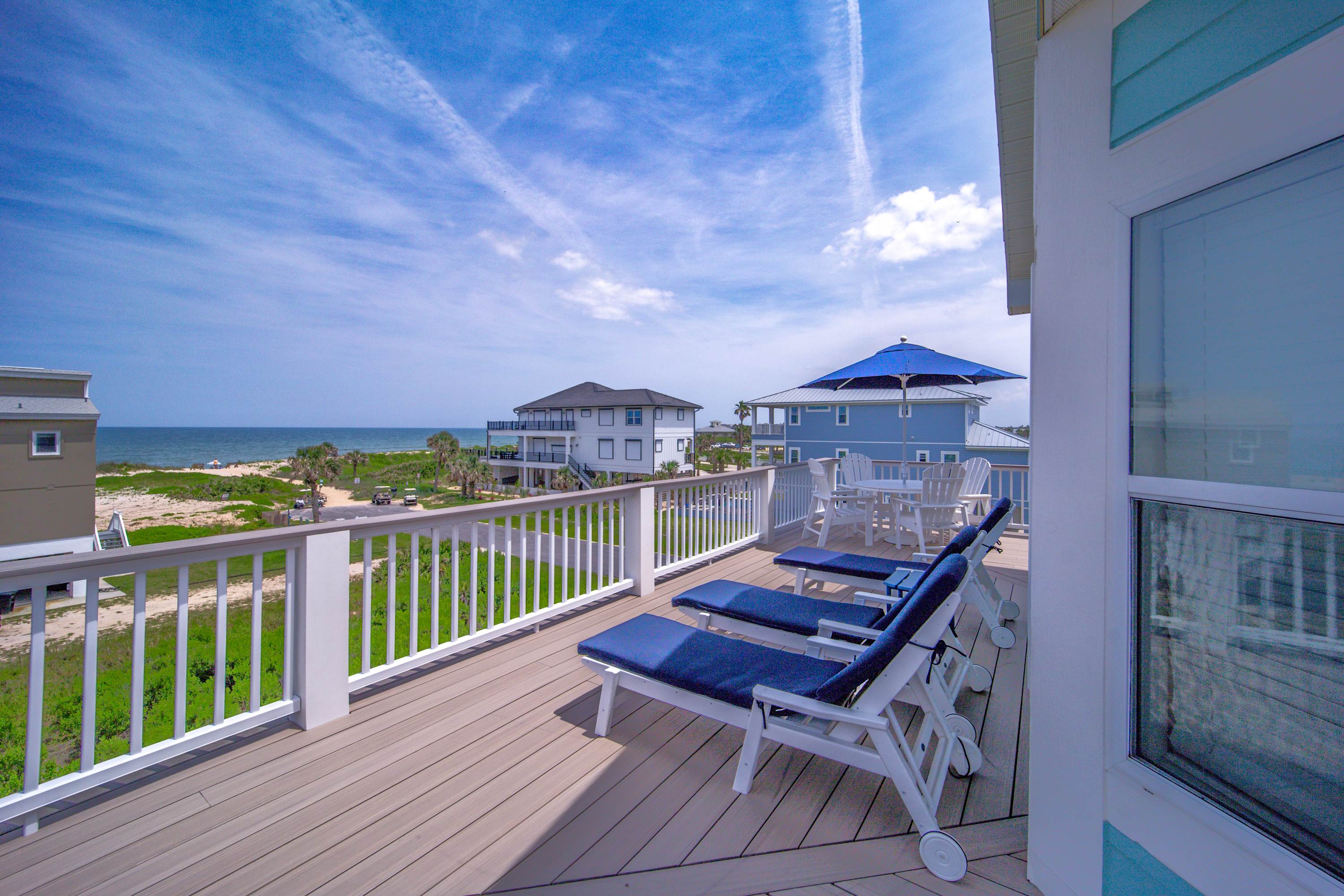 Beachfront 5BR Home with Ocean Views 5