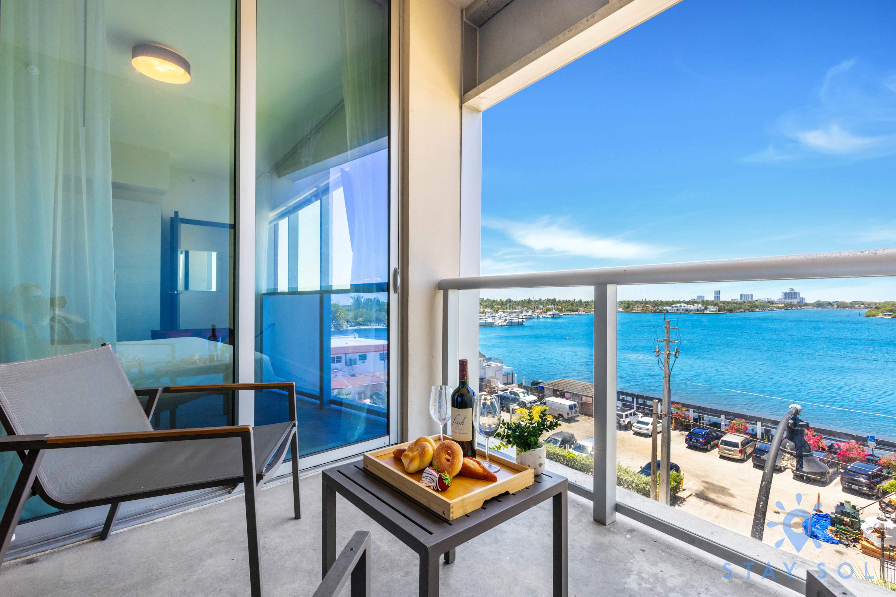 Bay View + Rooftop Pool|Hollywood Beach Broad–walk