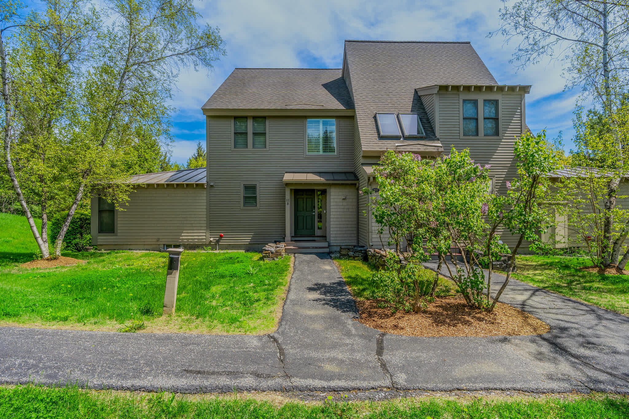 Pet-Friendly Relaxing Retreat | Newton Village 11B