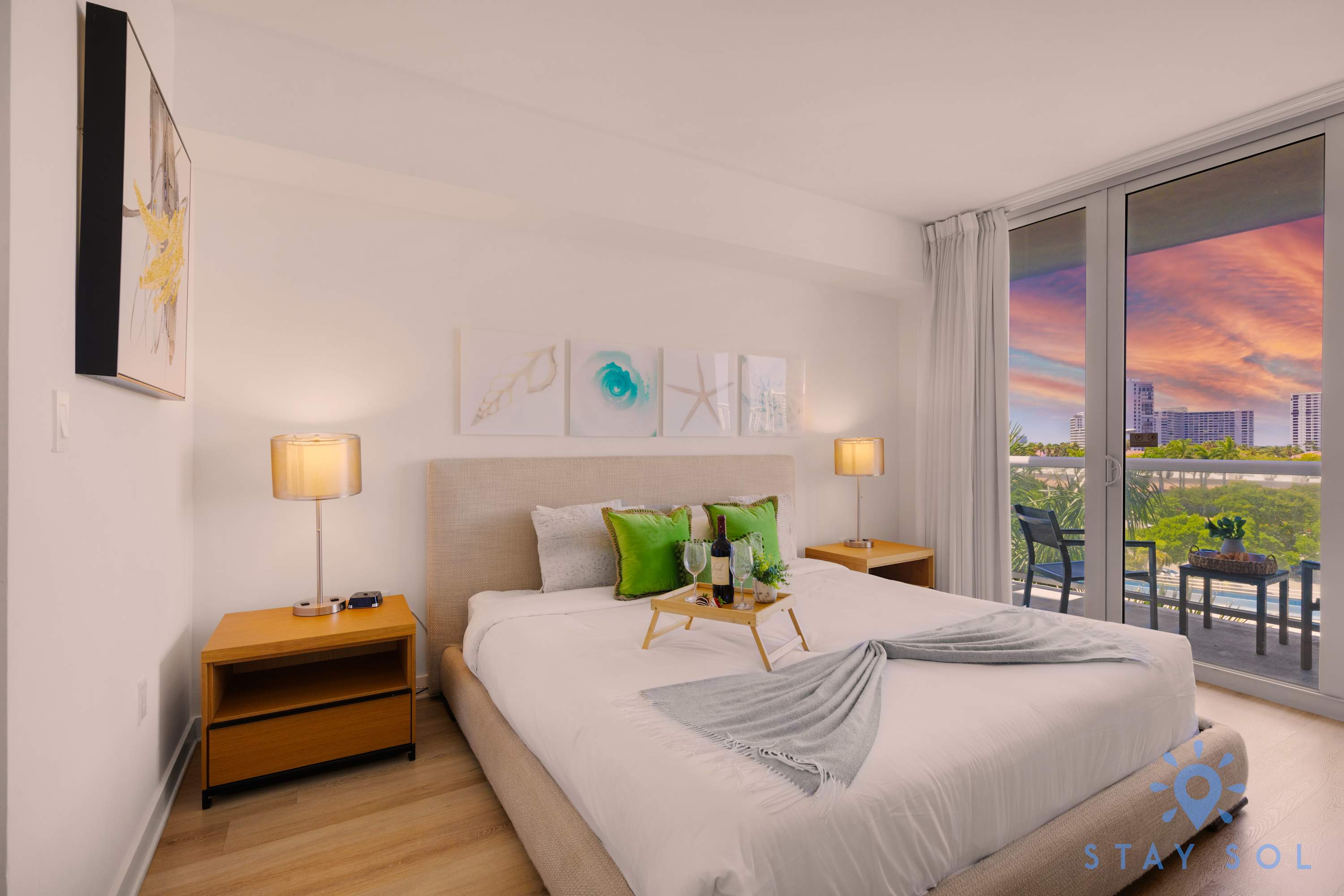 Modern Resort - Pool & Amenities — Hallandale Beach, FL — vacation rental