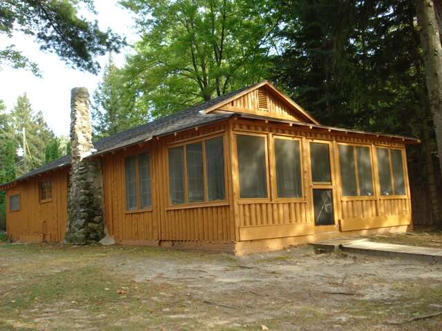 CENTRAL LAKE CABANAS #2 — Central Lake, MI — vacation rental