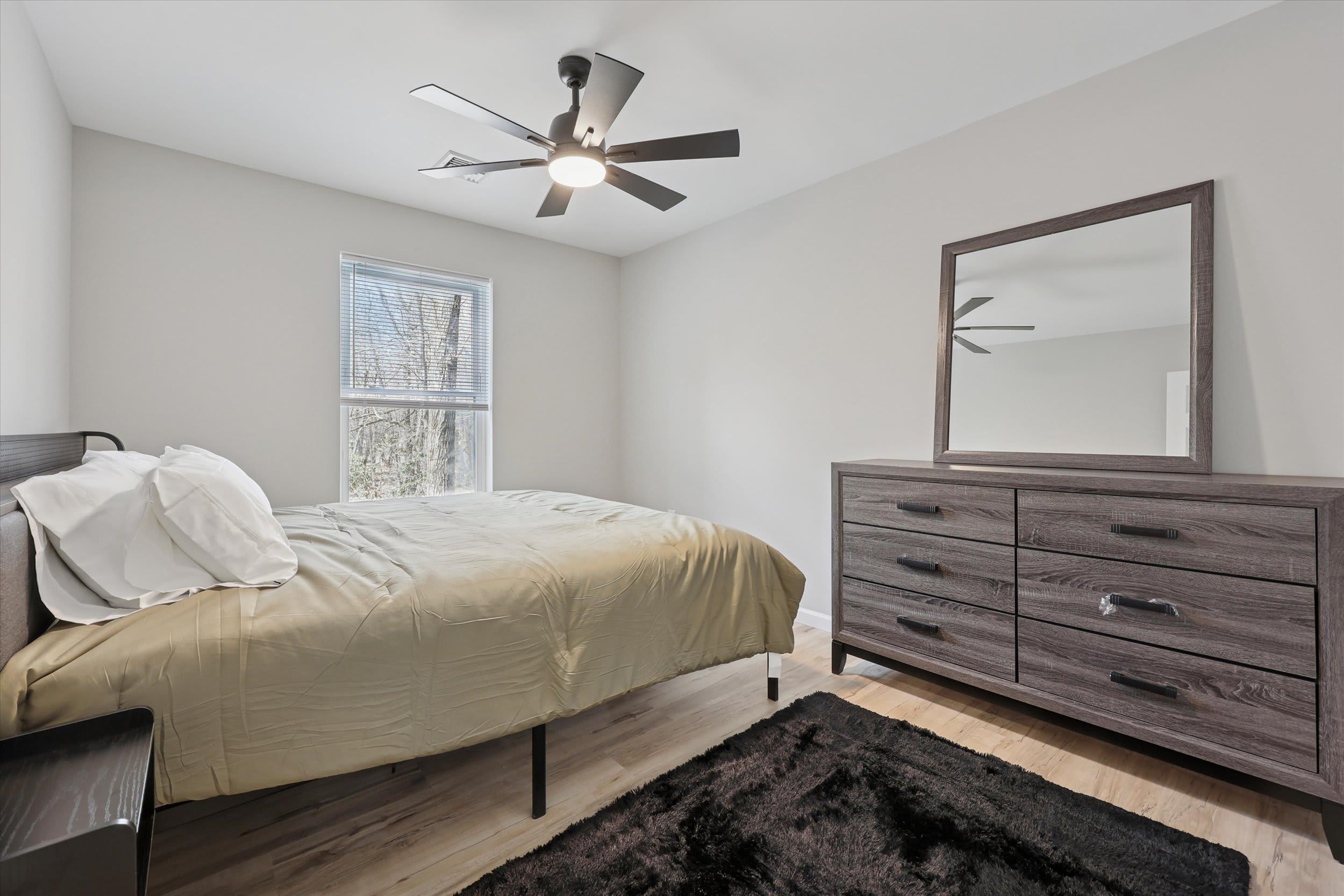 Comfortable queen bed in a quiet retreat space