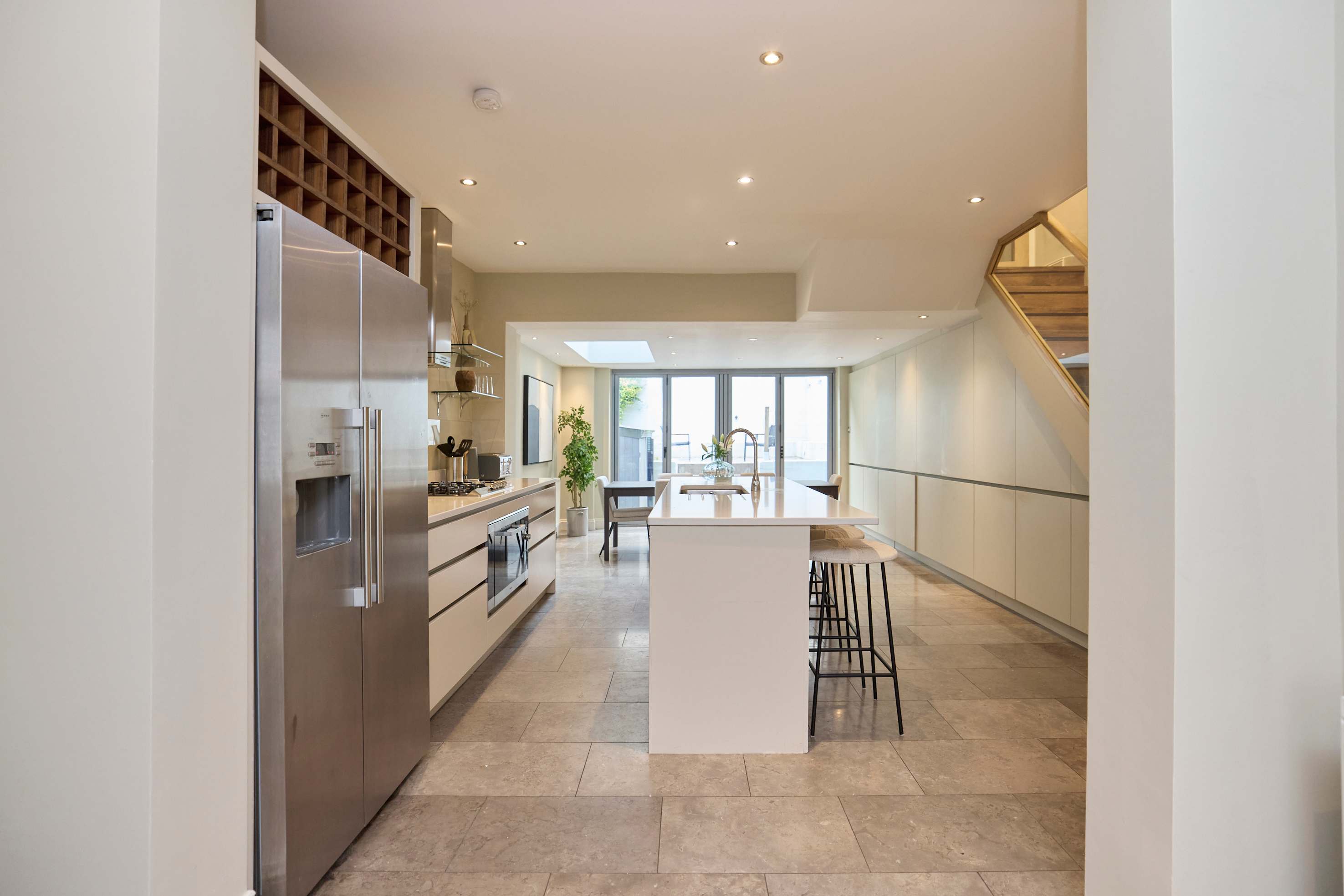 Redbrick on Langton in Langton Street 29 SW10 0JL - Property image 19 - VivreStays