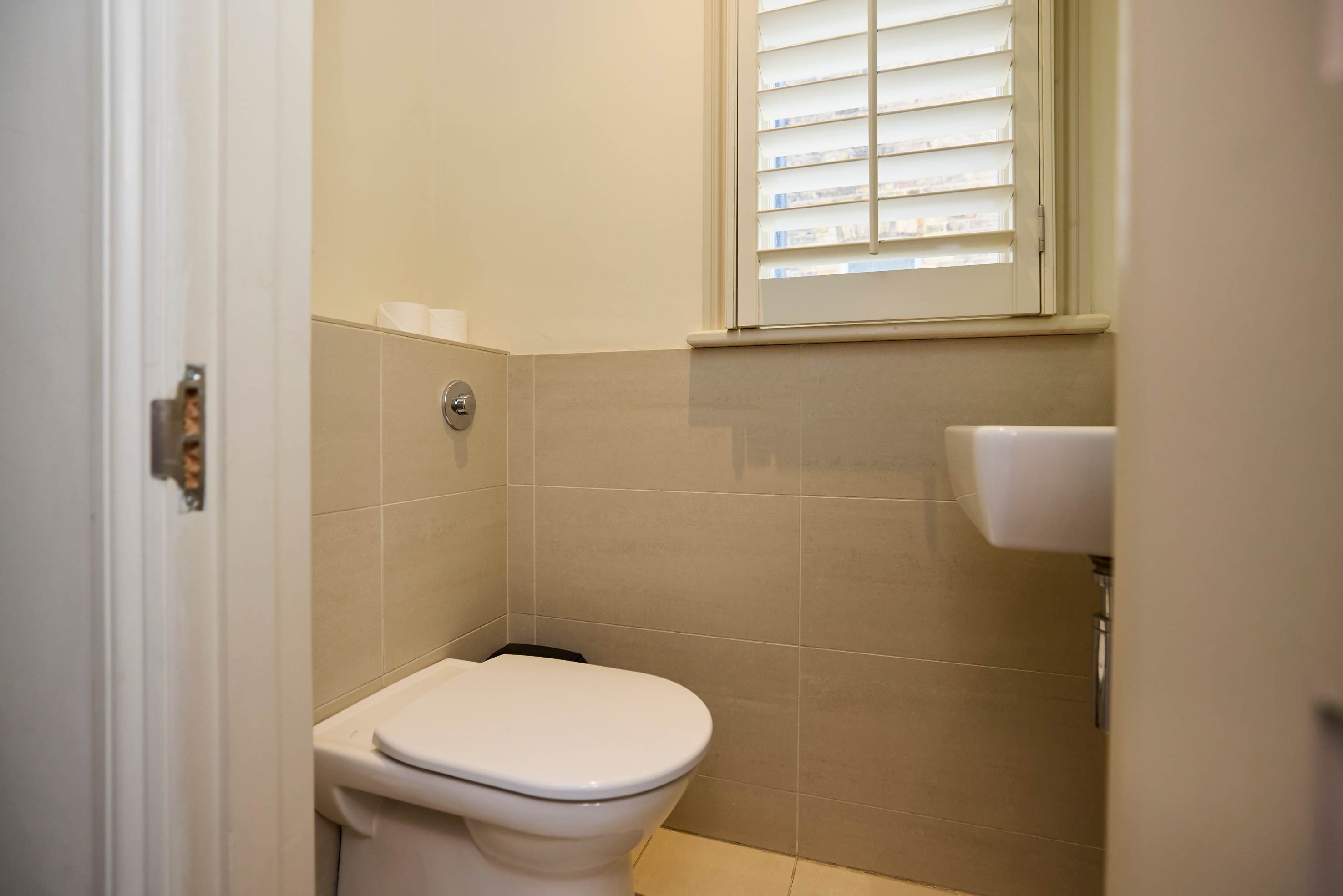 Redbrick on Langton in Langton Street 29 SW10 0JL - Property image 36 - VivreStays