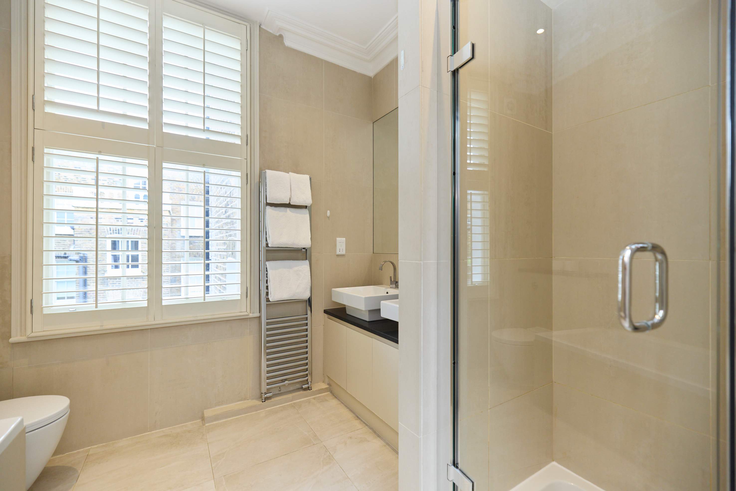 Redbrick on Langton in Langton Street 29 SW10 0JL - Property image 39 - VivreStays
