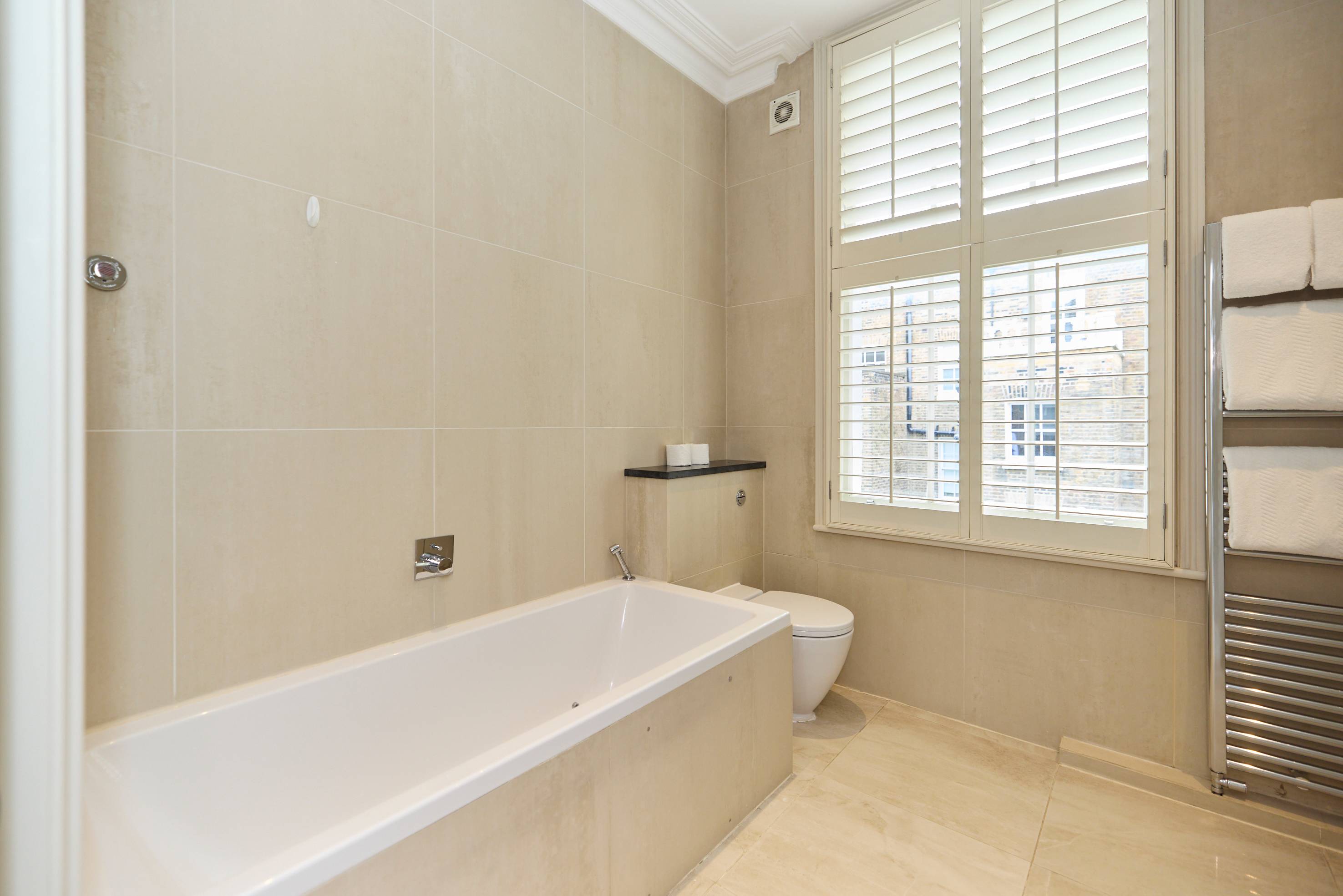Redbrick on Langton in Langton Street 29 SW10 0JL - Property image 40 - VivreStays