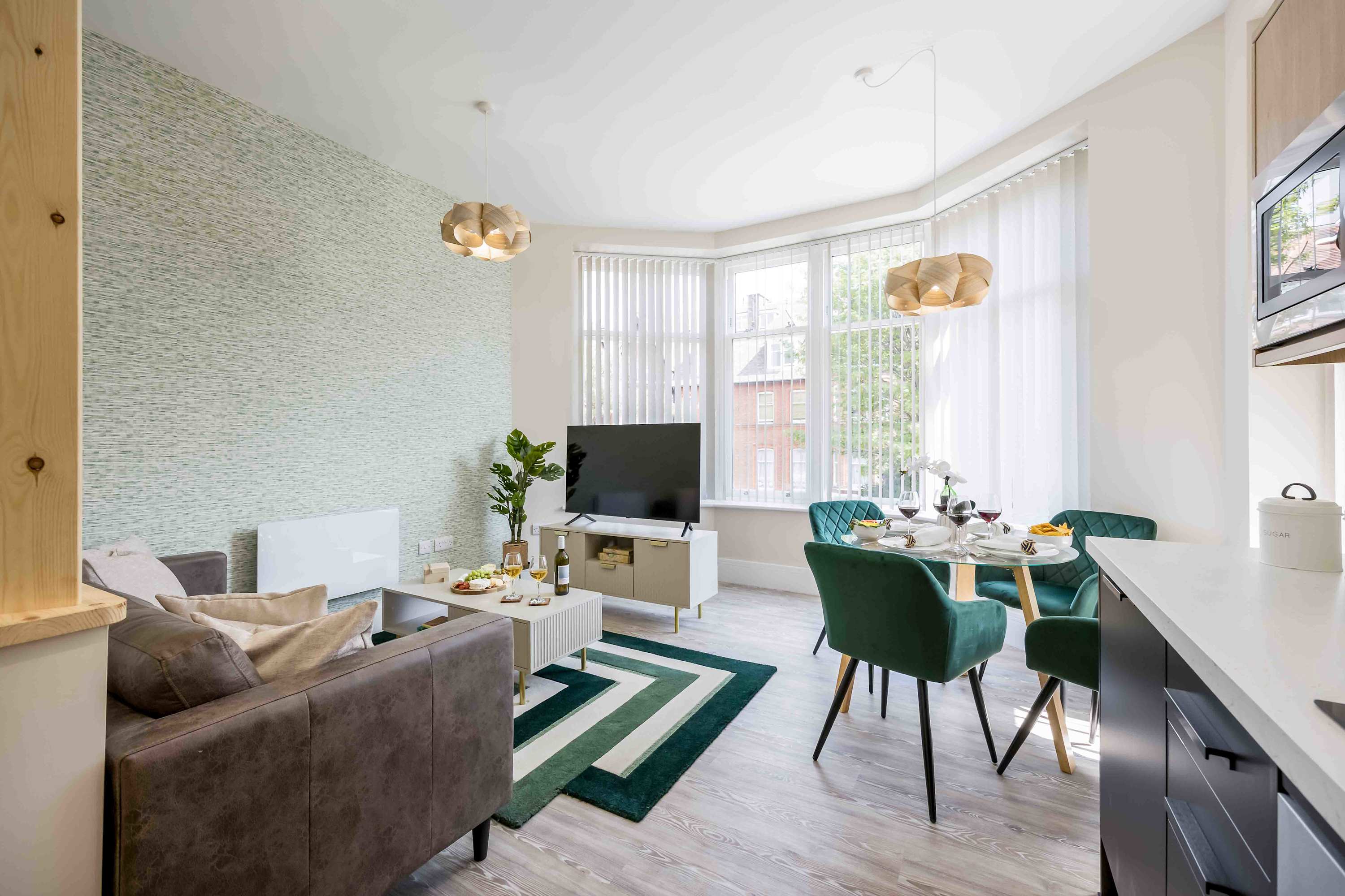 Relaxed & Luxurious Seaside Apartment