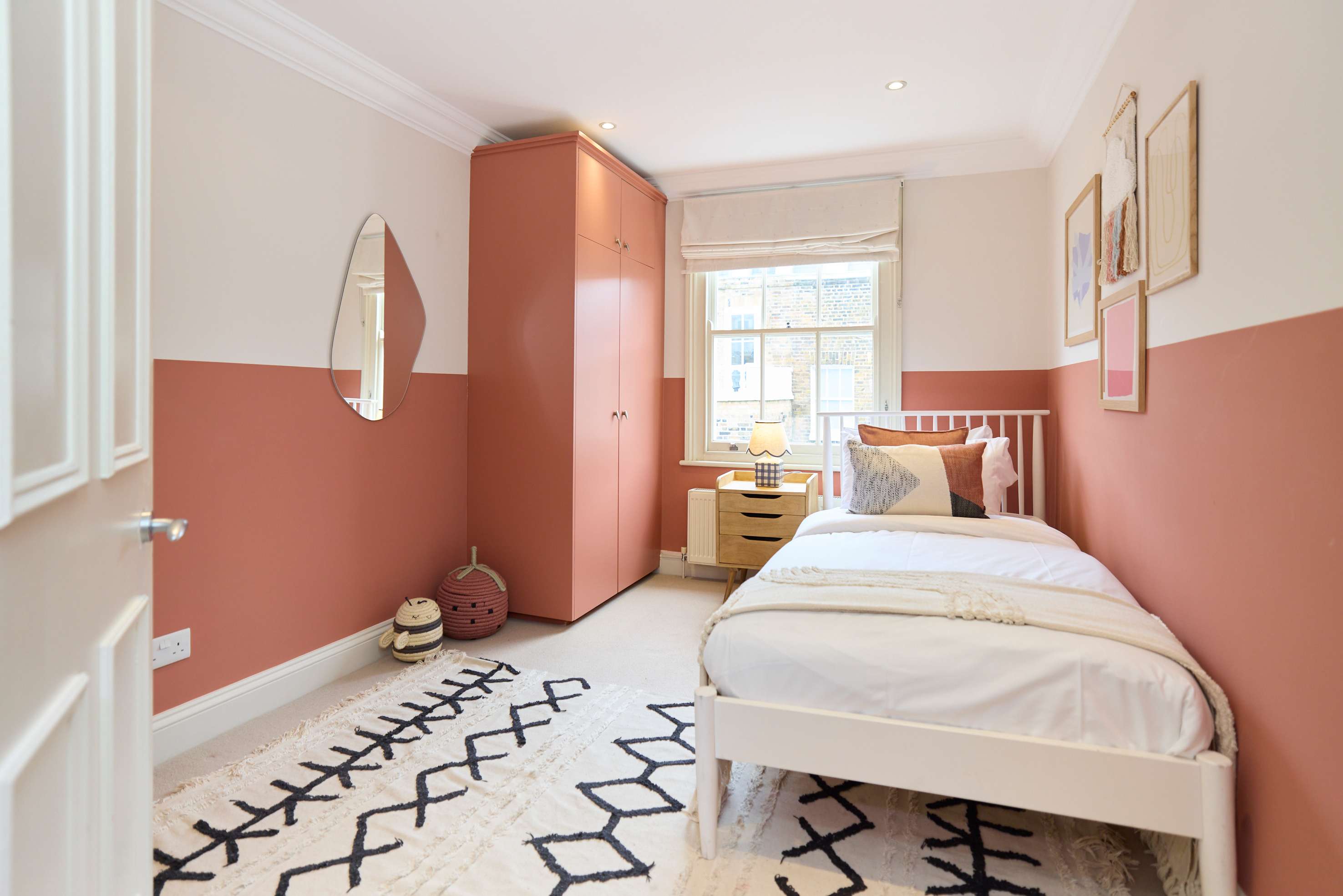 Redbrick on Langton in Langton Street 29 SW10 0JL - Property image 26 - VivreStays