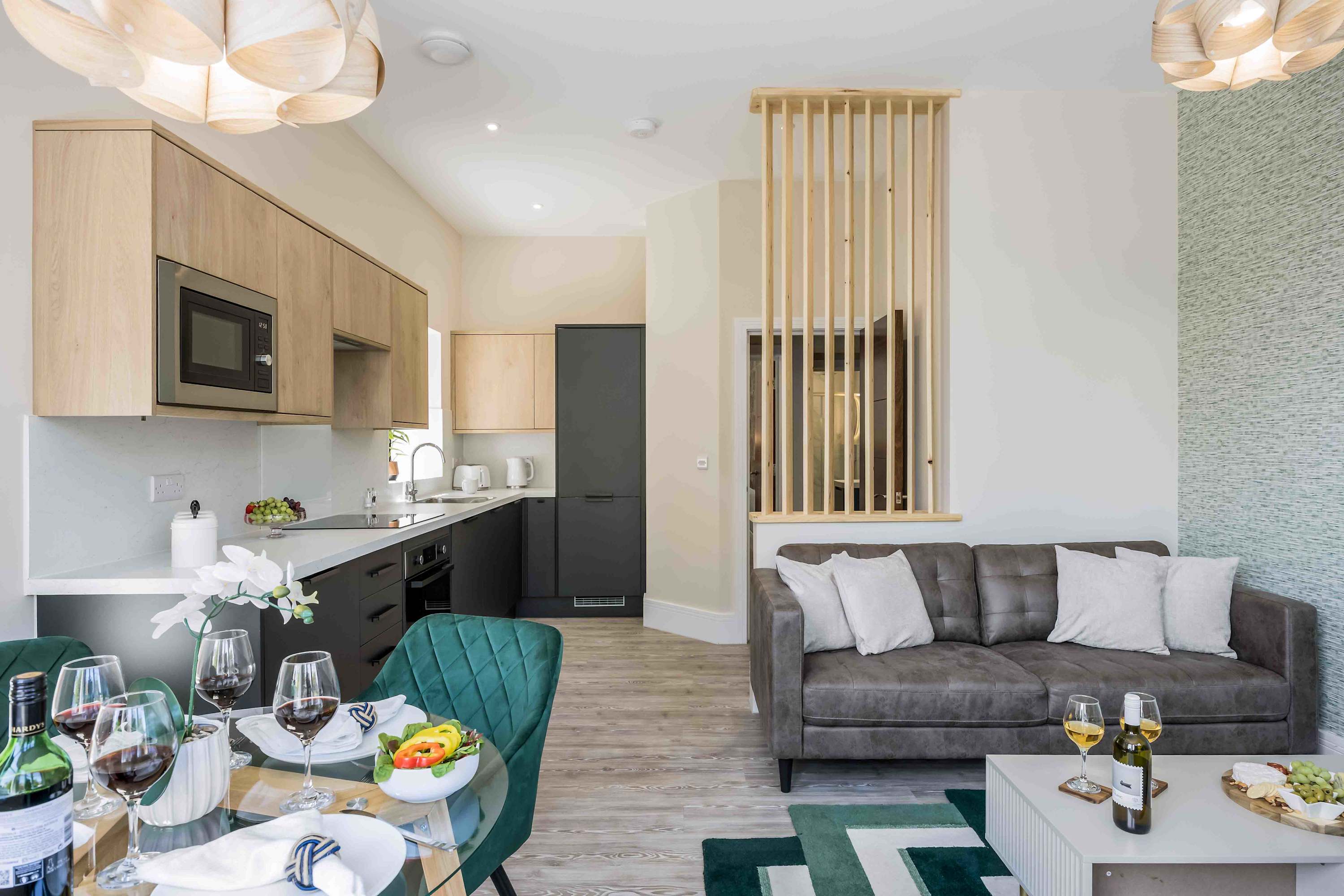 Relaxed & Luxurious Seaside Apartment - Photo 3