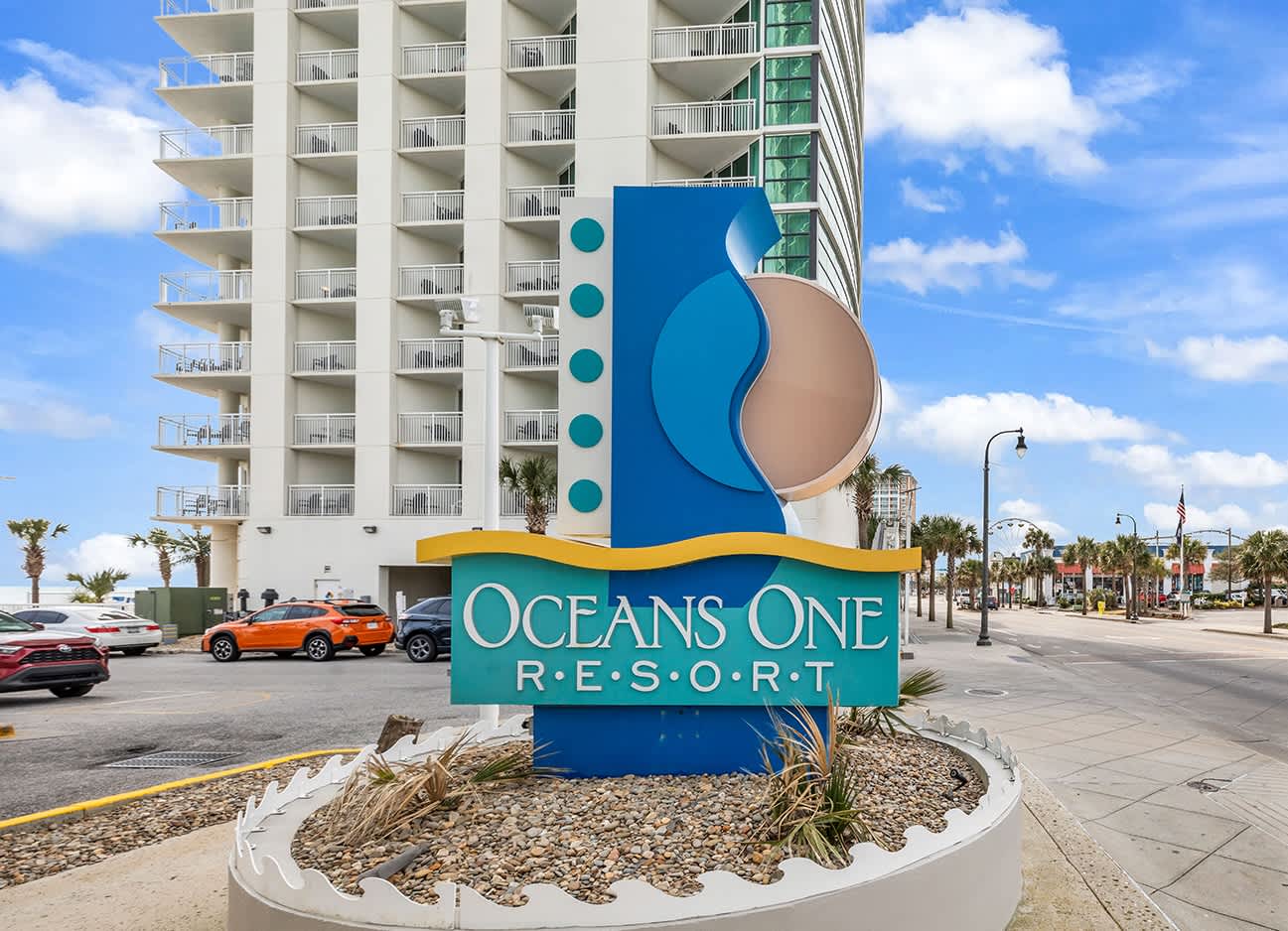 Fully Updated 1BR Oceanfront Oasis at Oceans One | Photo 24
