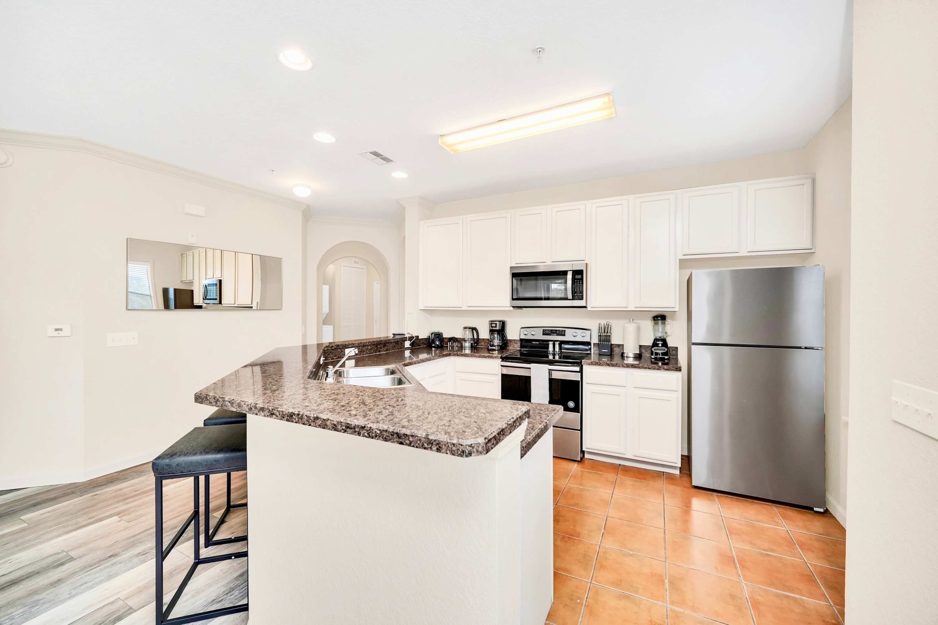 Fully equipped kitchen