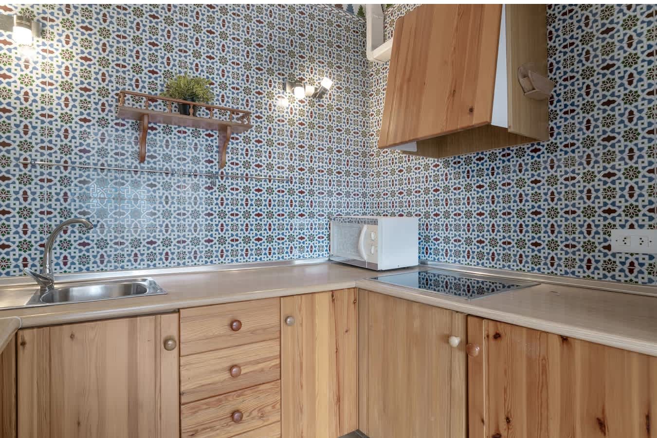 Casa en Conil: apartamento con piscina compartida, jardín y parking privado - image 9