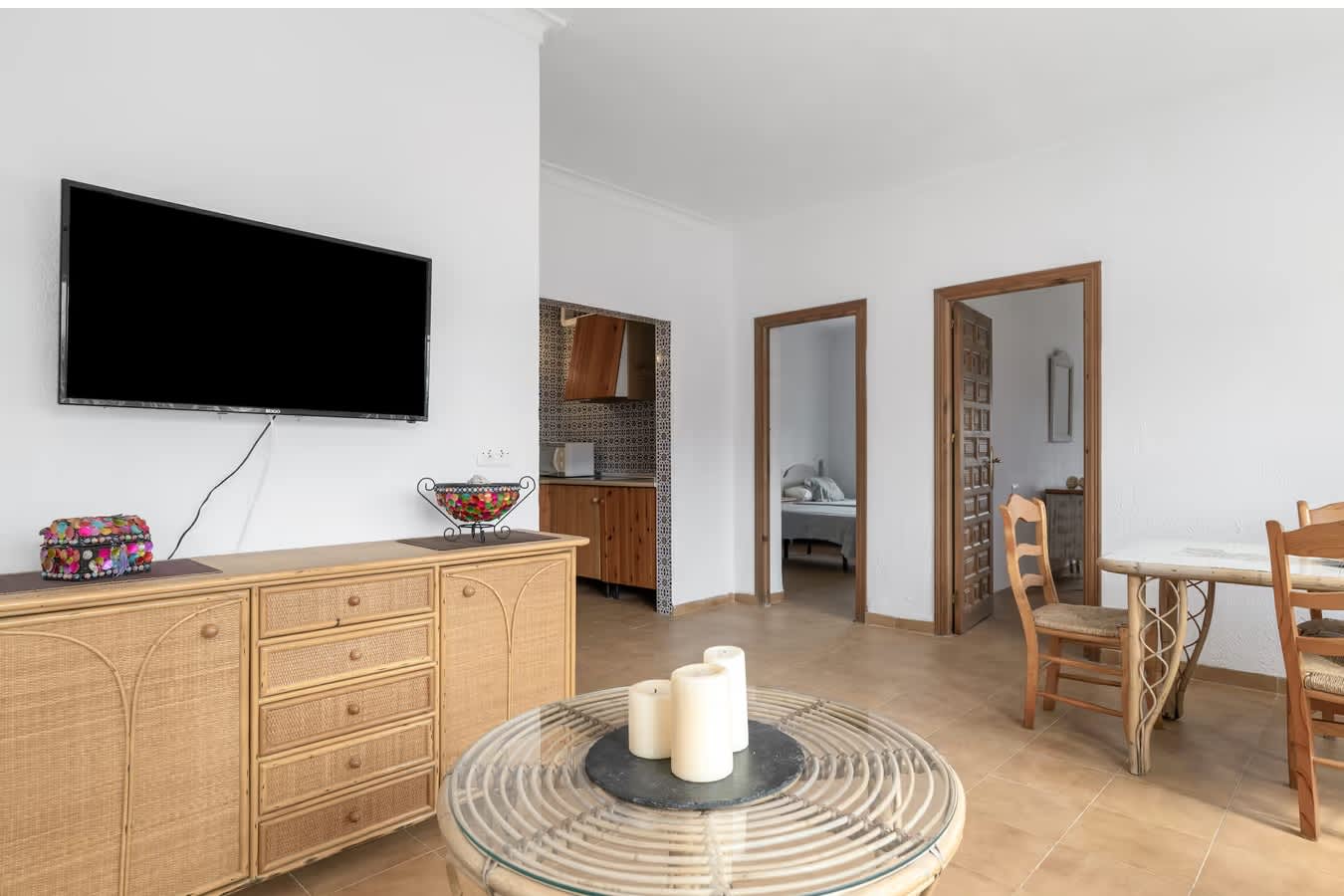 Casa en Conil: apartamento con piscina compartida, jardín y parking privado - image 17