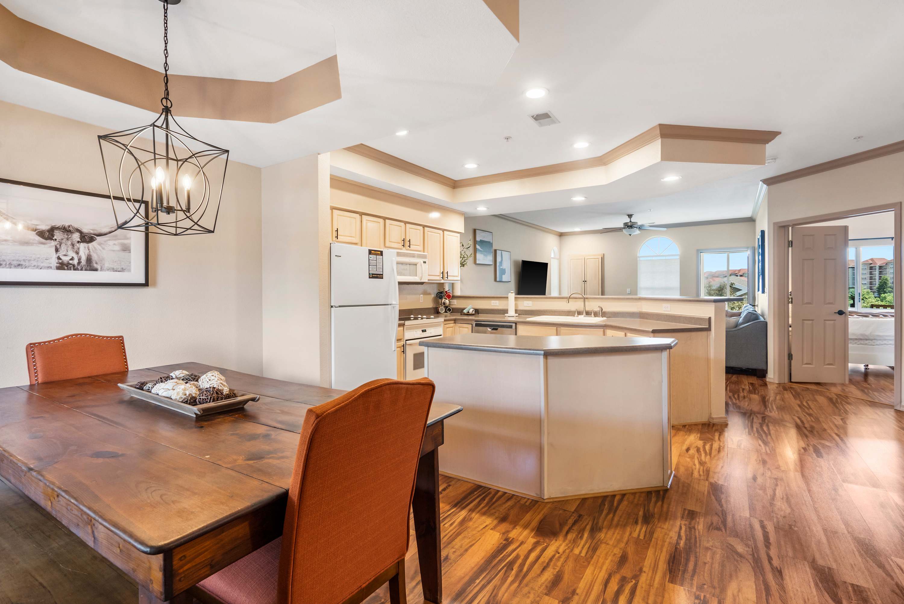 Enjoy the breezy, open layout between the dining/kitchen/living areas