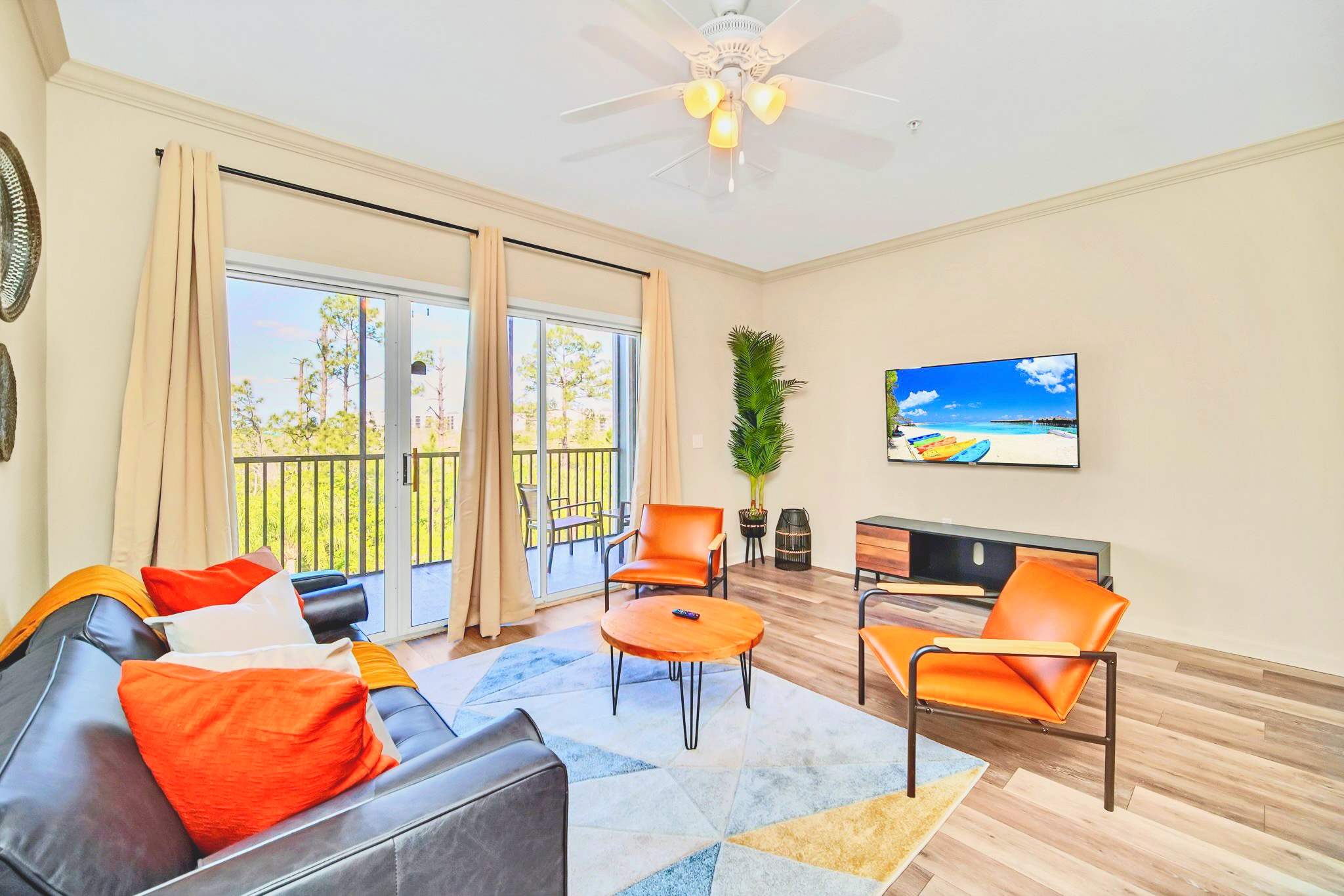 Upstay Condo w Pool Sauna for 6 Guests