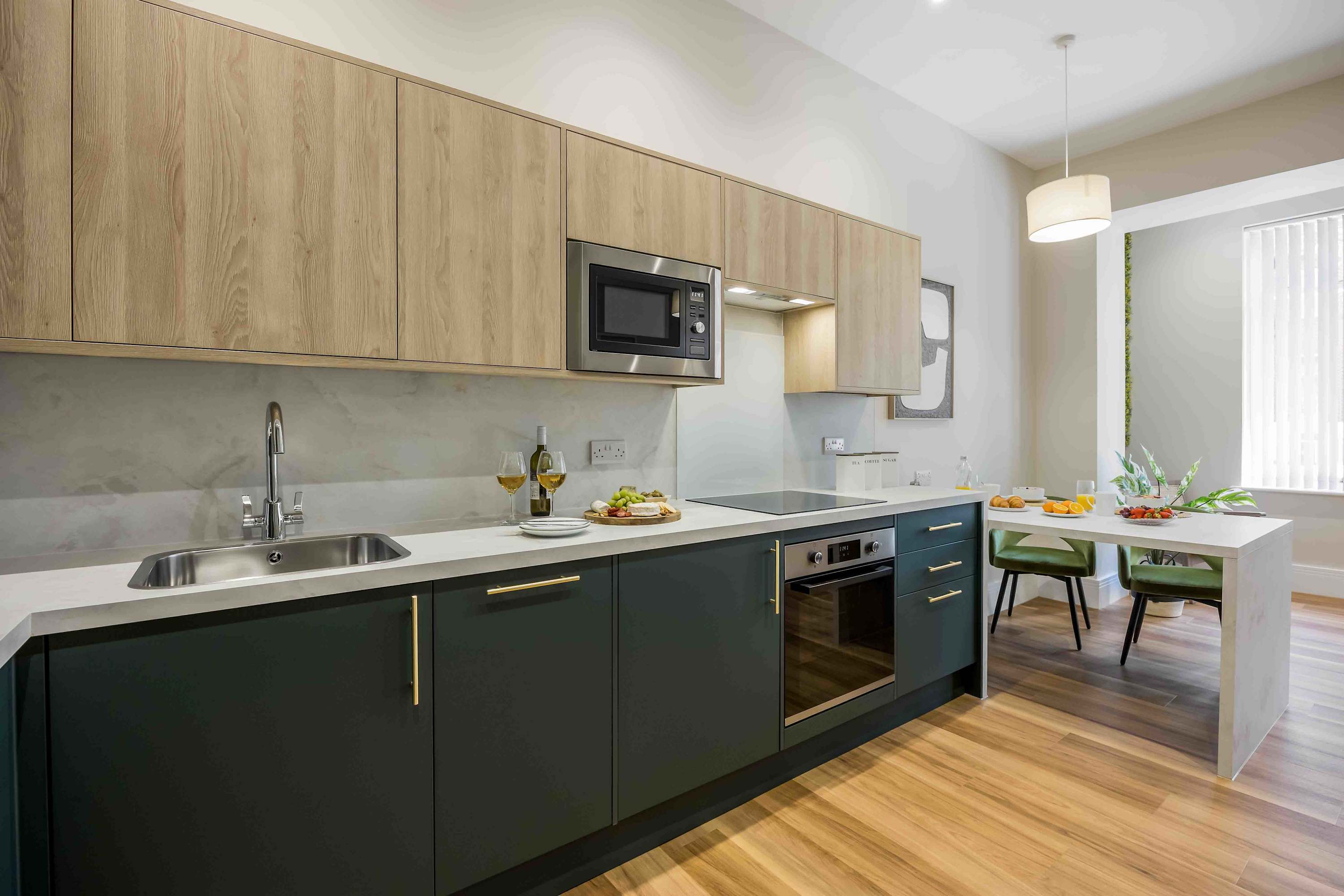 Brand New Luxurious Haven With Garden