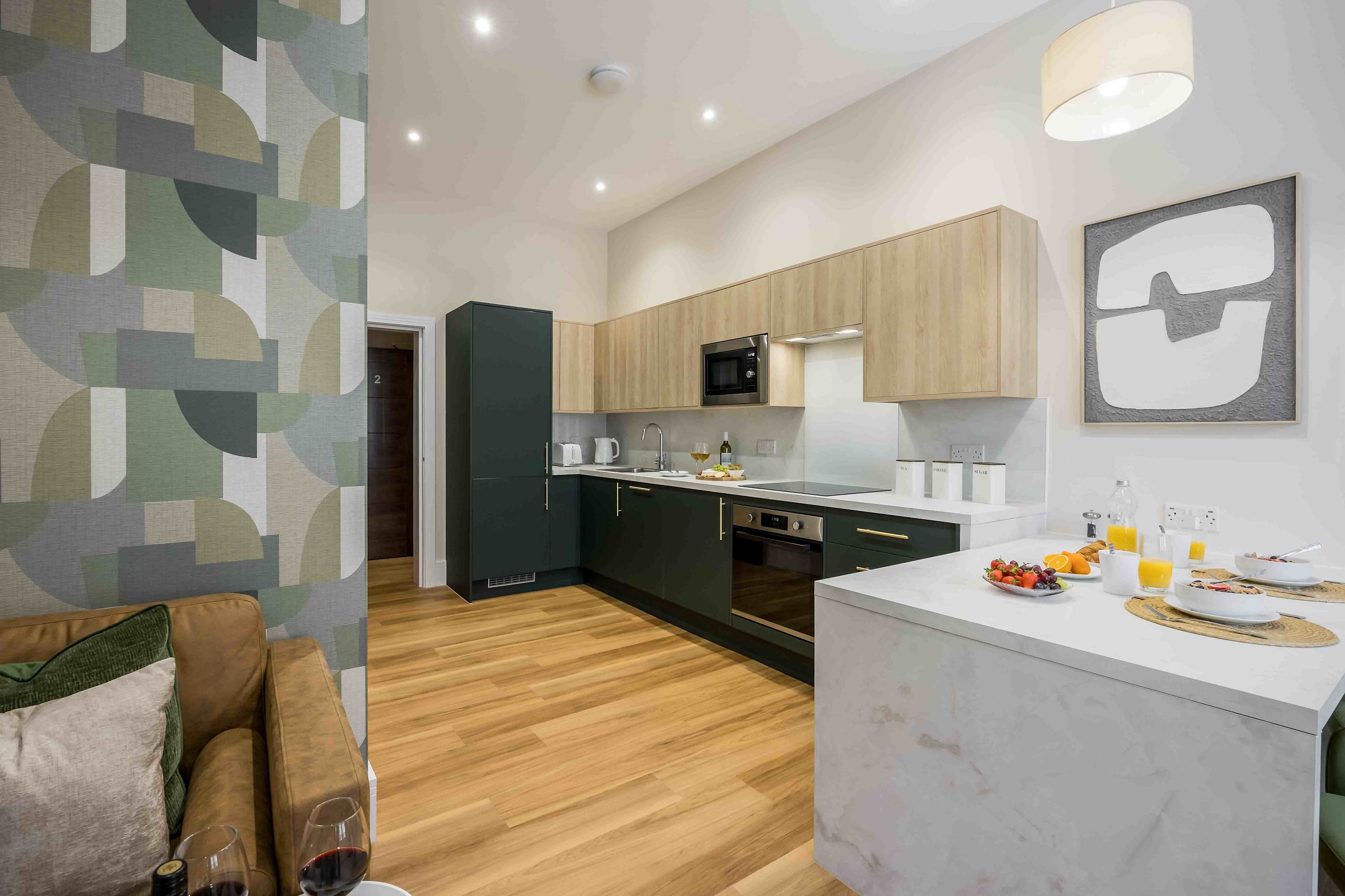 Brand New Luxurious Haven With Garden