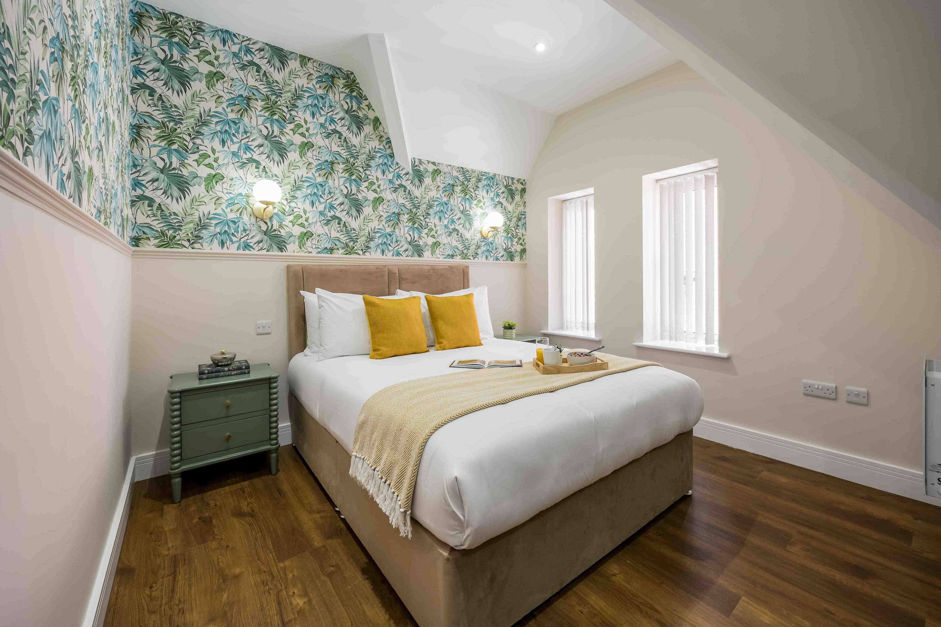 Elegant Family Gataway with Balcony and parking