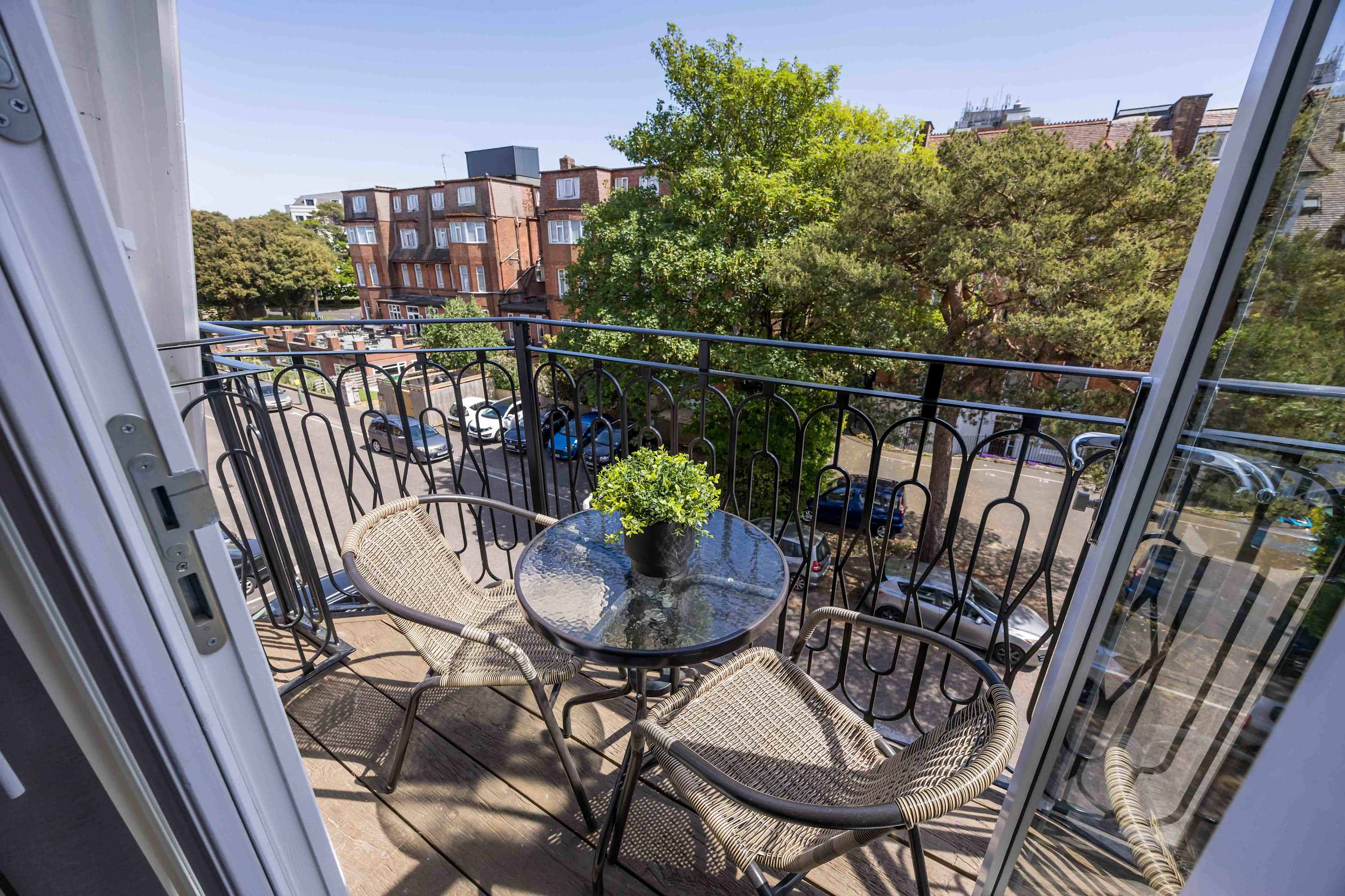 Elegant Family Gataway with Balcony and parking
