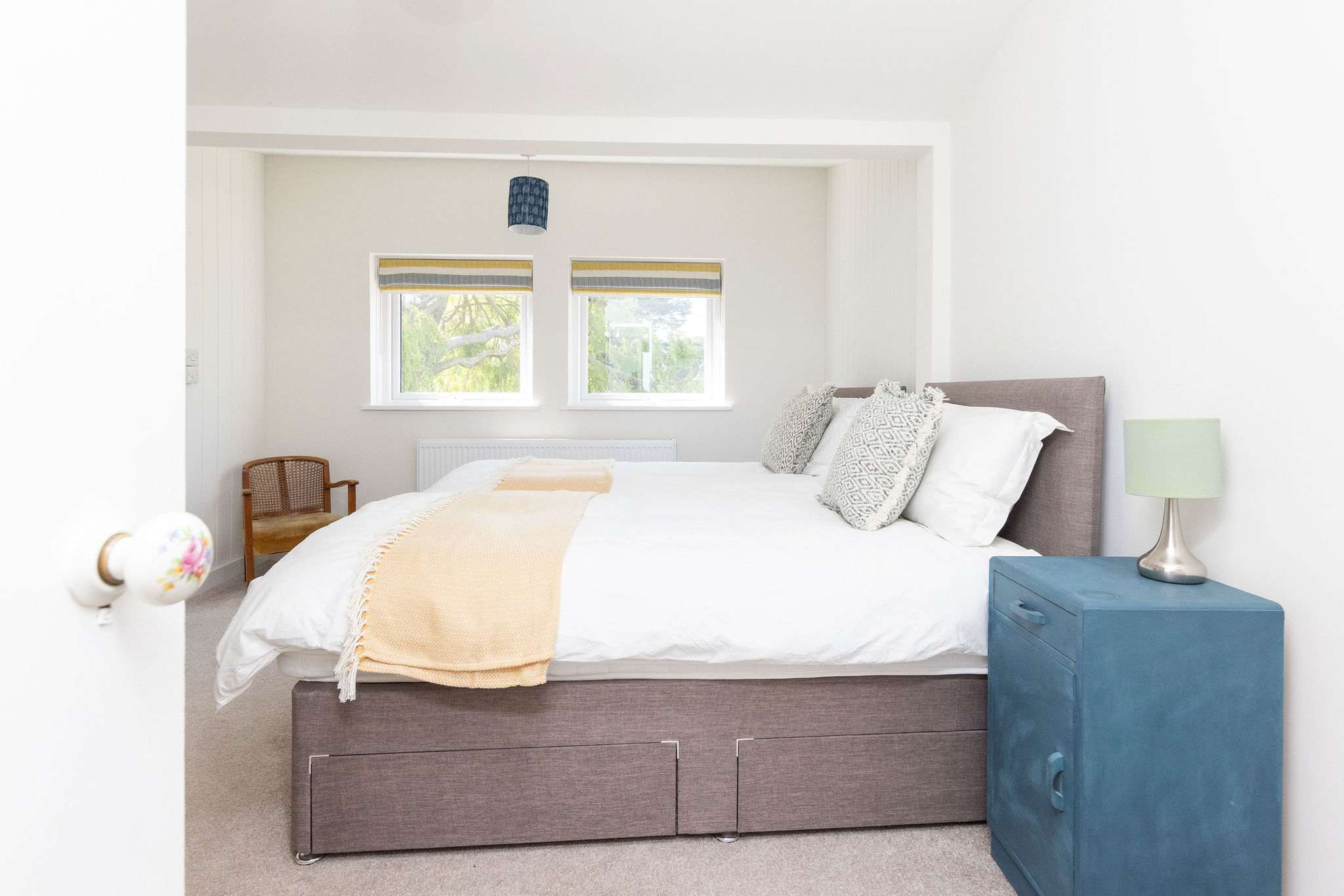 Bright and peaceful double bedroom with garden views