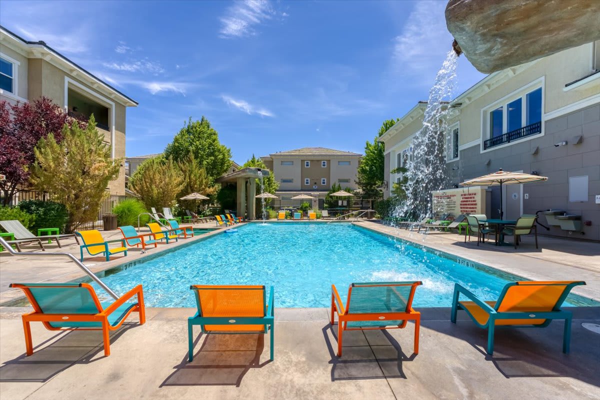 South Reno 1BR · Pool, Basketball Court & Sauna
