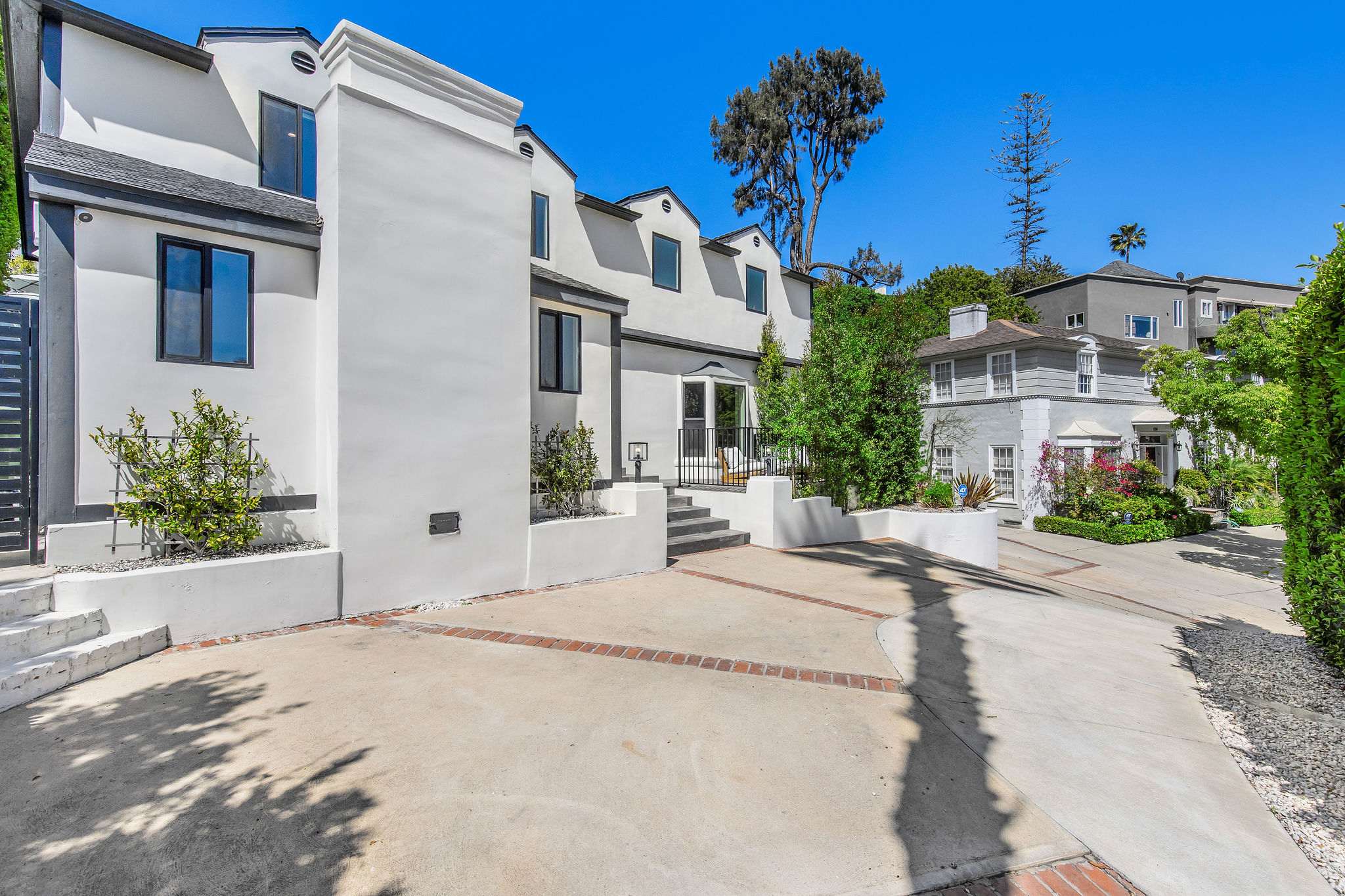 Make this your home base in West Hollywood