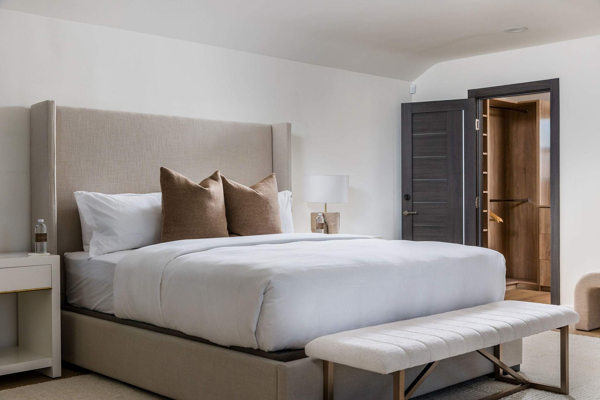 King bed, clean lines, total calm
