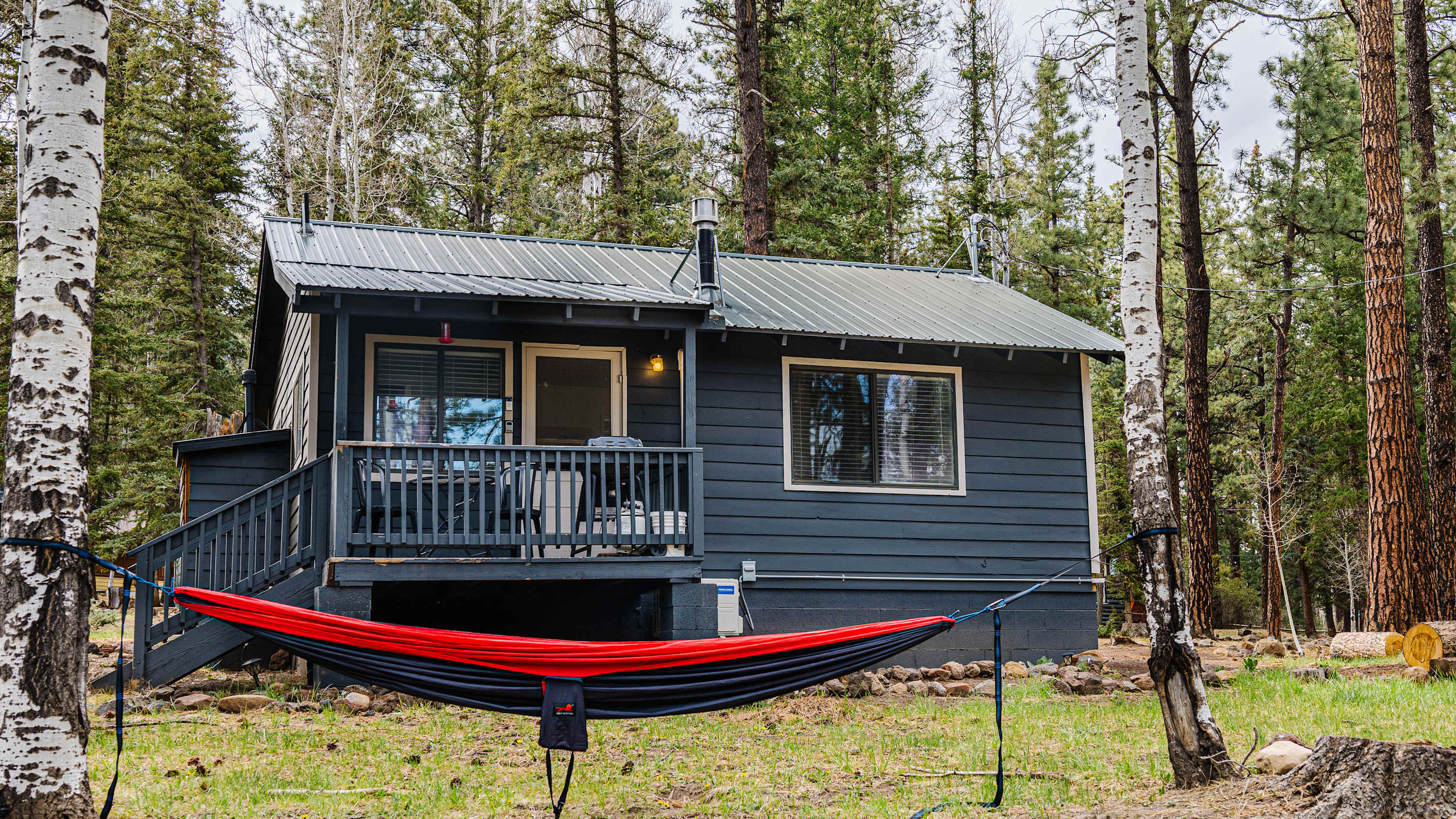 Cowgirl Cabin (Aspen 3) β Greer, AZ β vacation rental