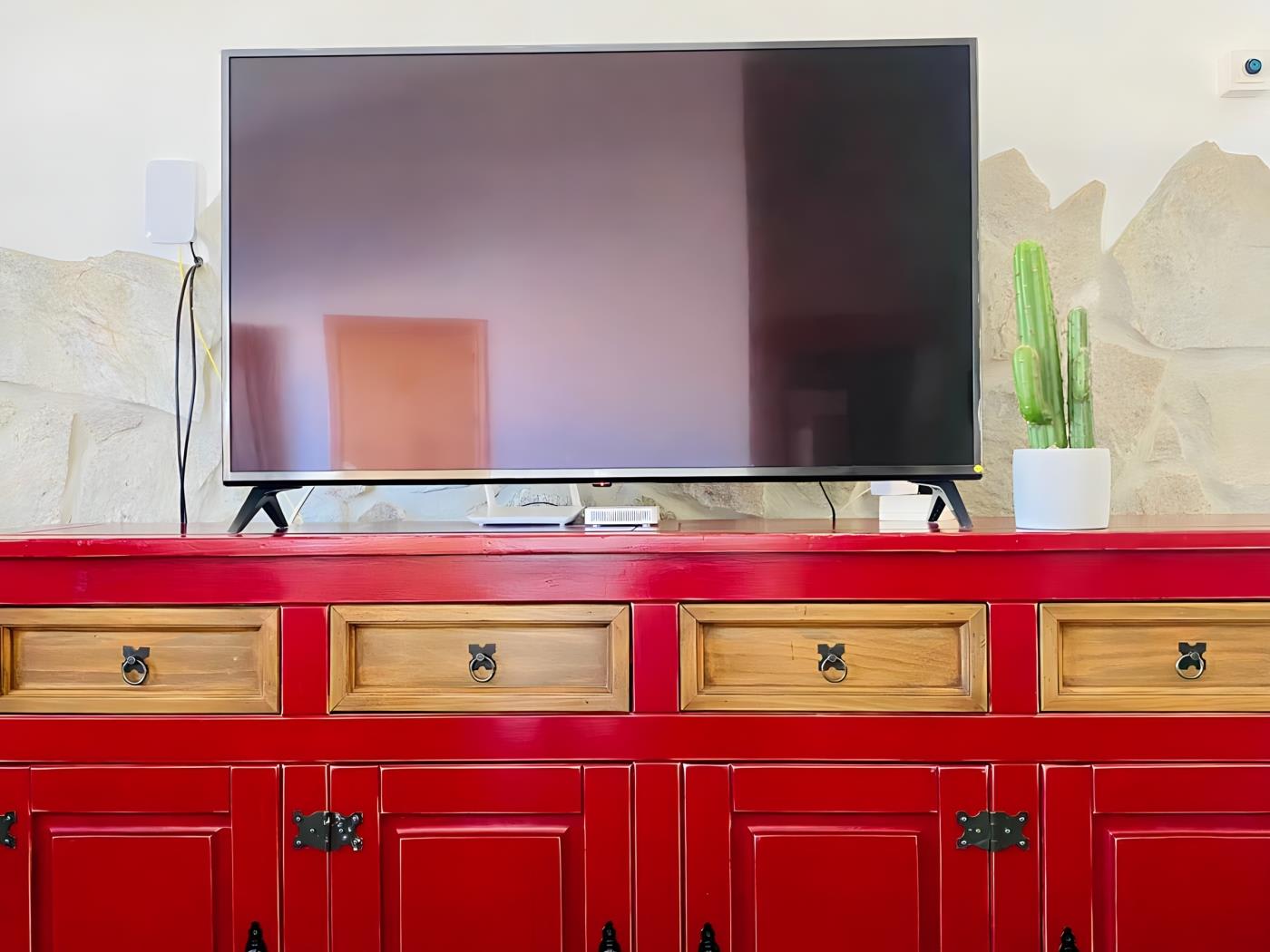 Amplio Chalet con Piscina, Terraza y Barbacoa – Cerca del Mar en Conil - image 15