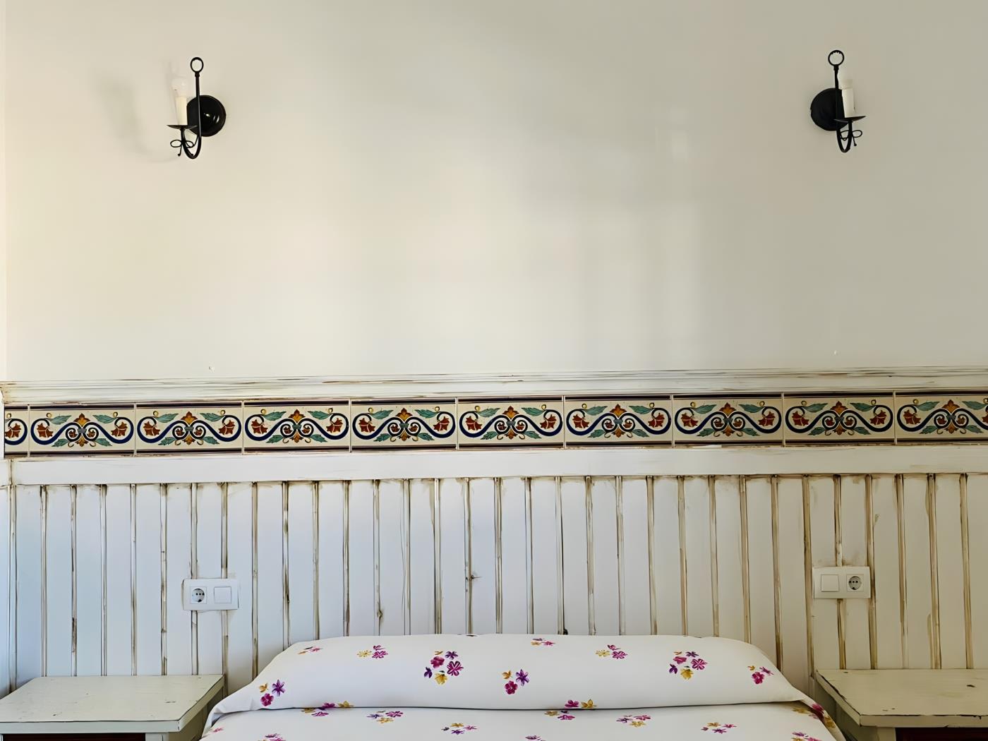 Amplio Chalet con Piscina, Terraza y Barbacoa – Cerca del Mar en Conil - image 20