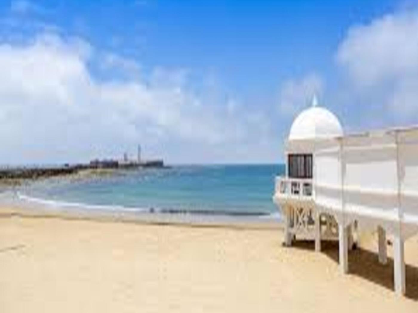 Amplio Chalet con Piscina, Terraza y Barbacoa – Cerca del Mar en Conil - image 39