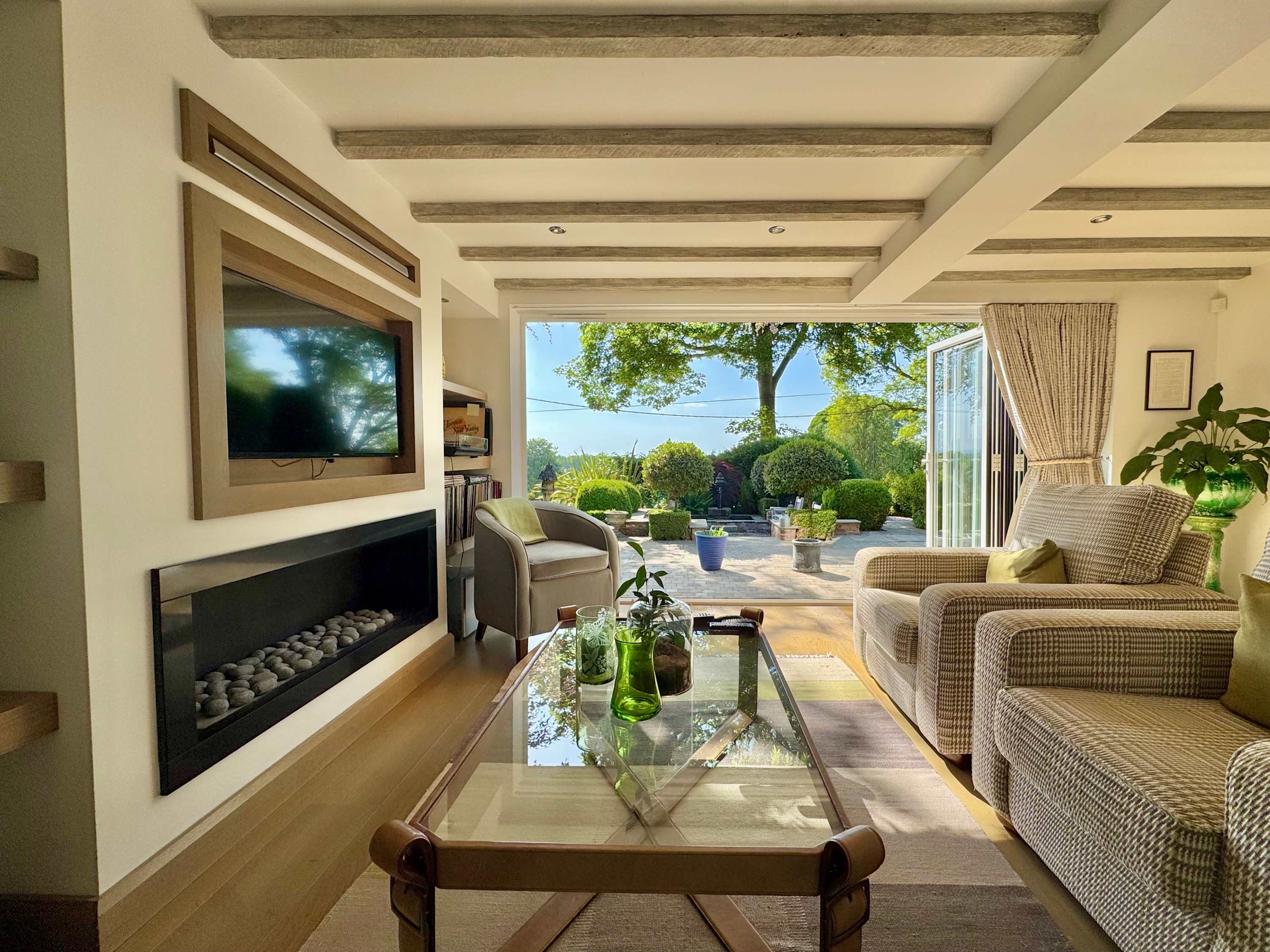 Countryside Cottage with Stunning Views