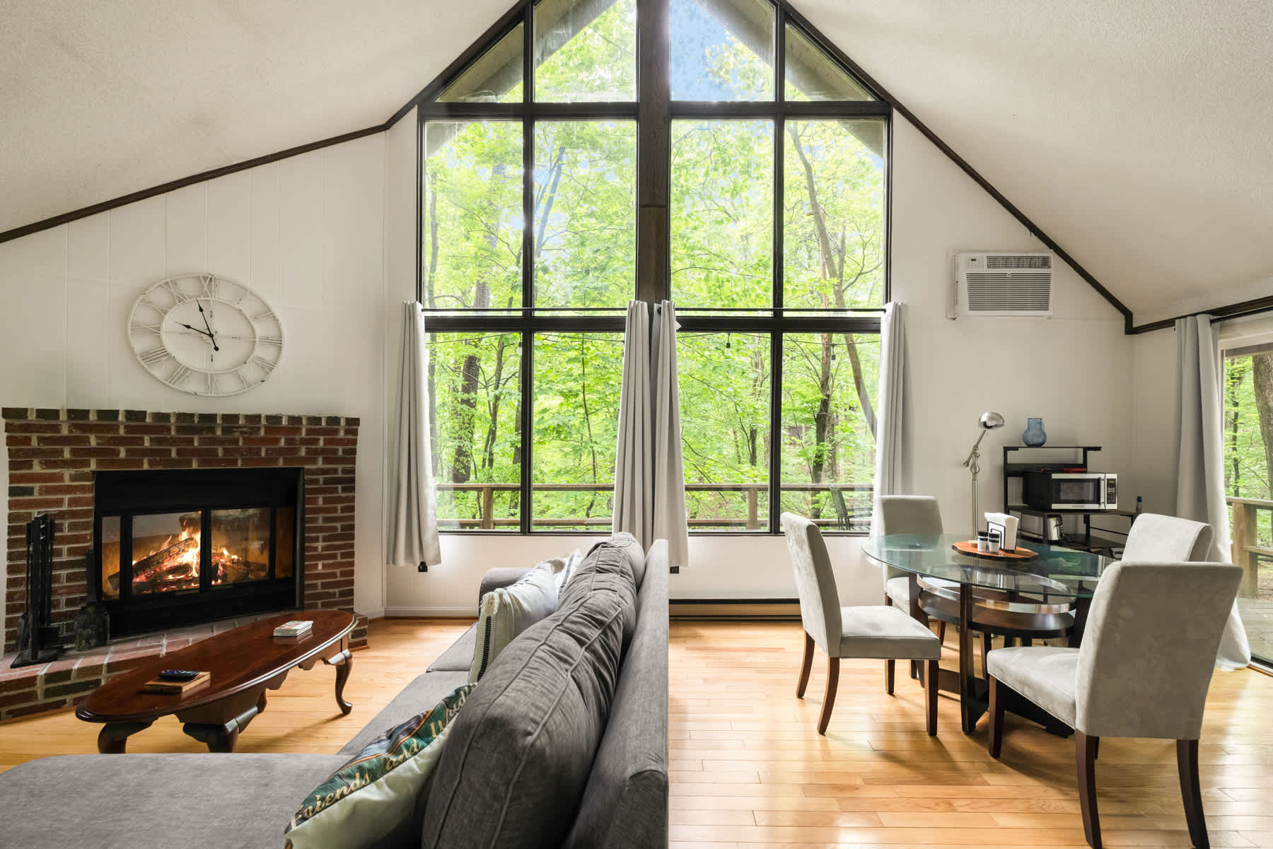 Oak Hollow Retreat