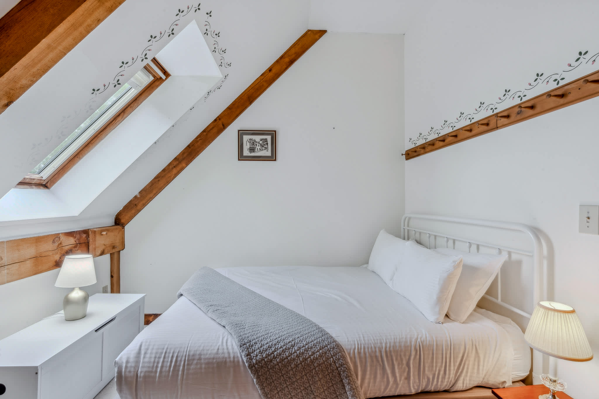 Mountain Views! Bonus Room | Sugarhouse Hideaway