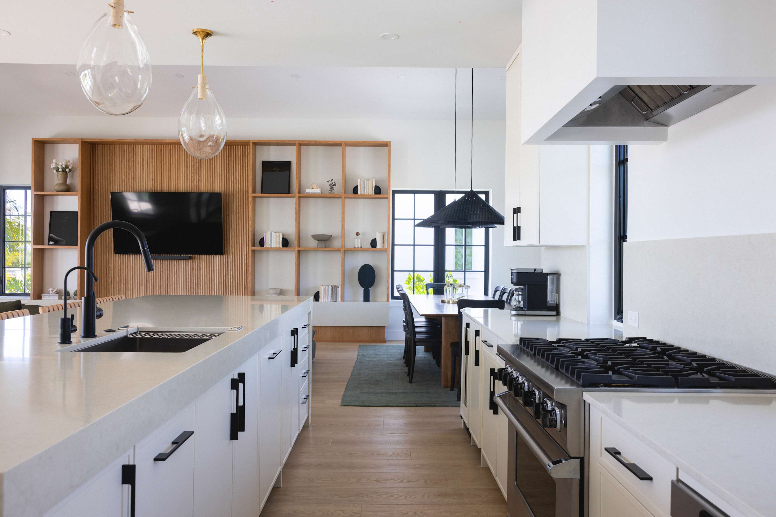 The Shellstone House at Solaire Lunara Bay 4