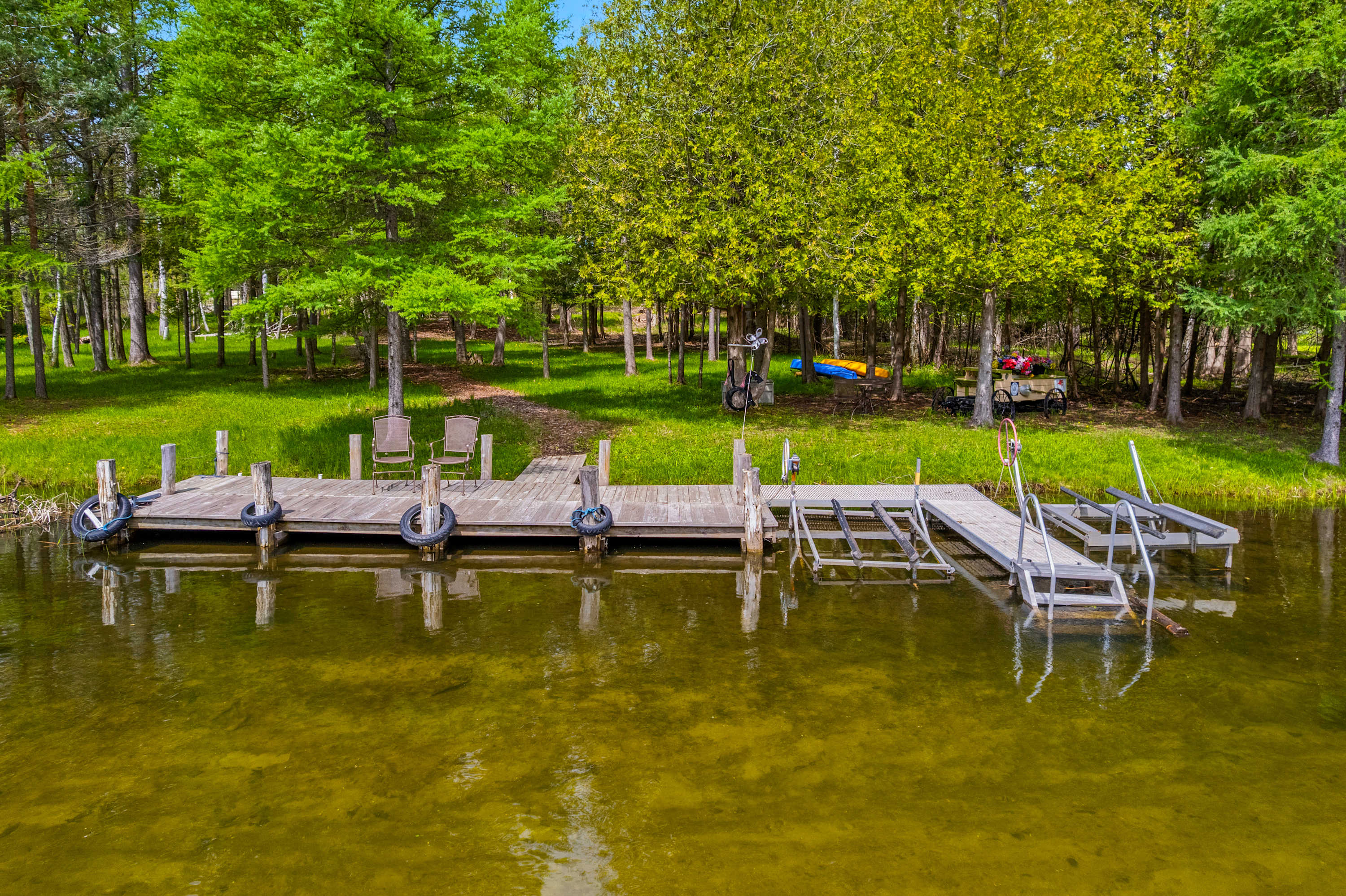 Riverfront House with Private Dock 3