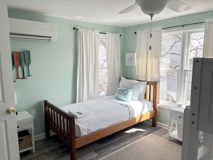 Heart of Town, Near Beach & Park | Deja Blu I & II