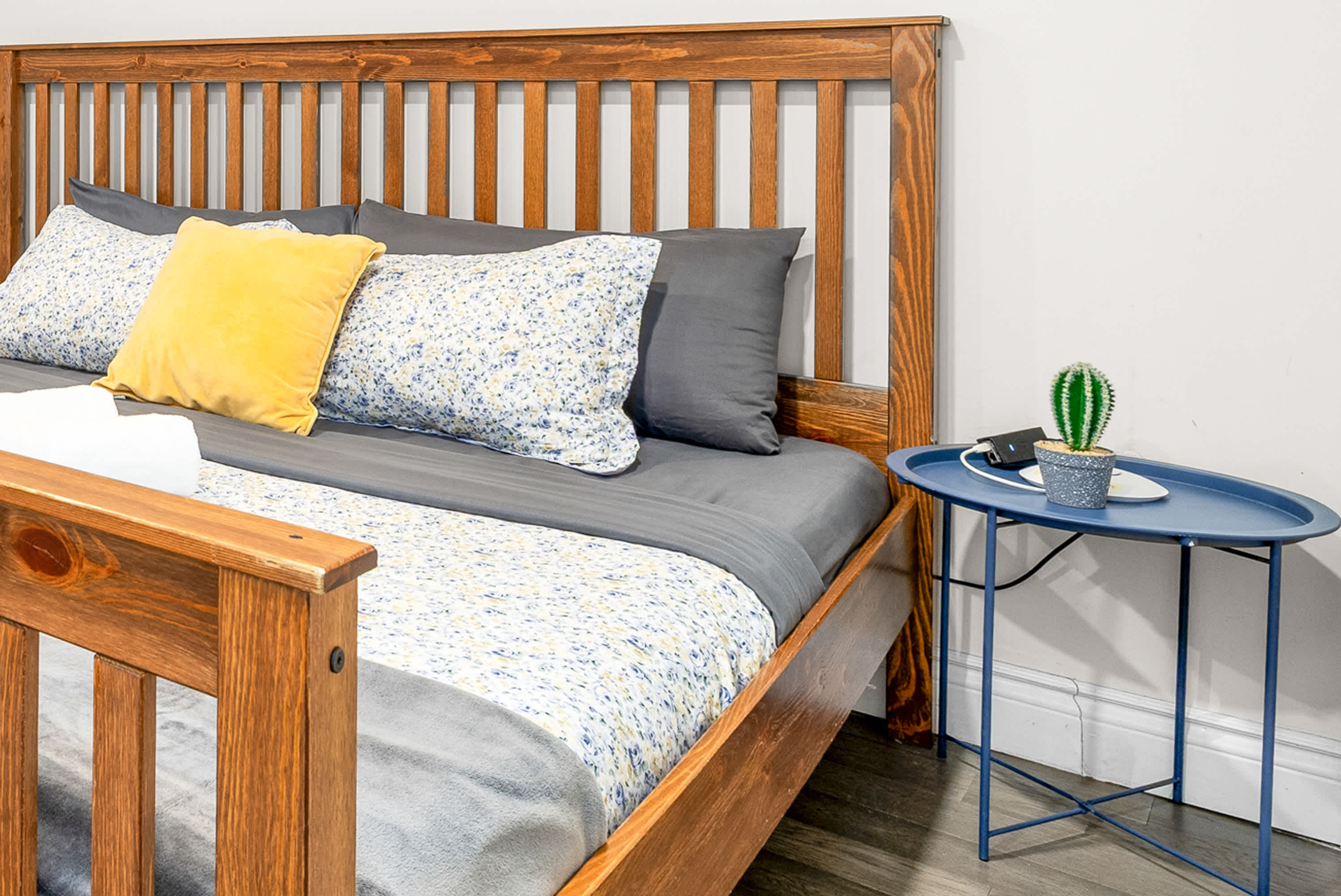 Charming 1BR Flat in Ottawa s Historic Lower Town | Photo 7