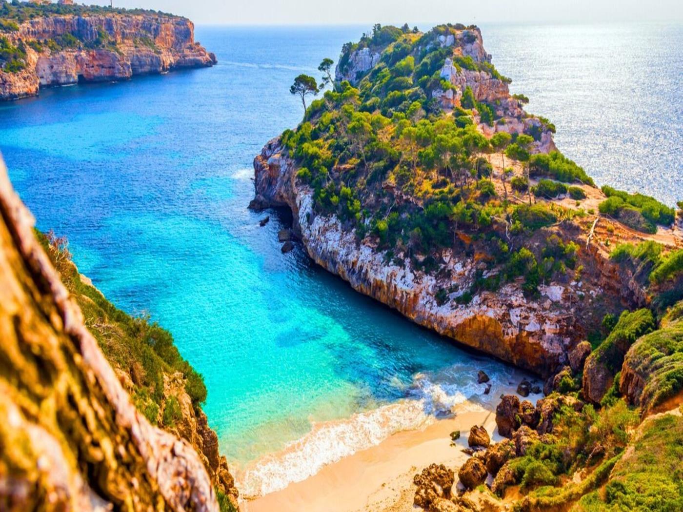 Encantador Chalet con Piscina y Jardín Privado junto a las Playas de Conil - image 23