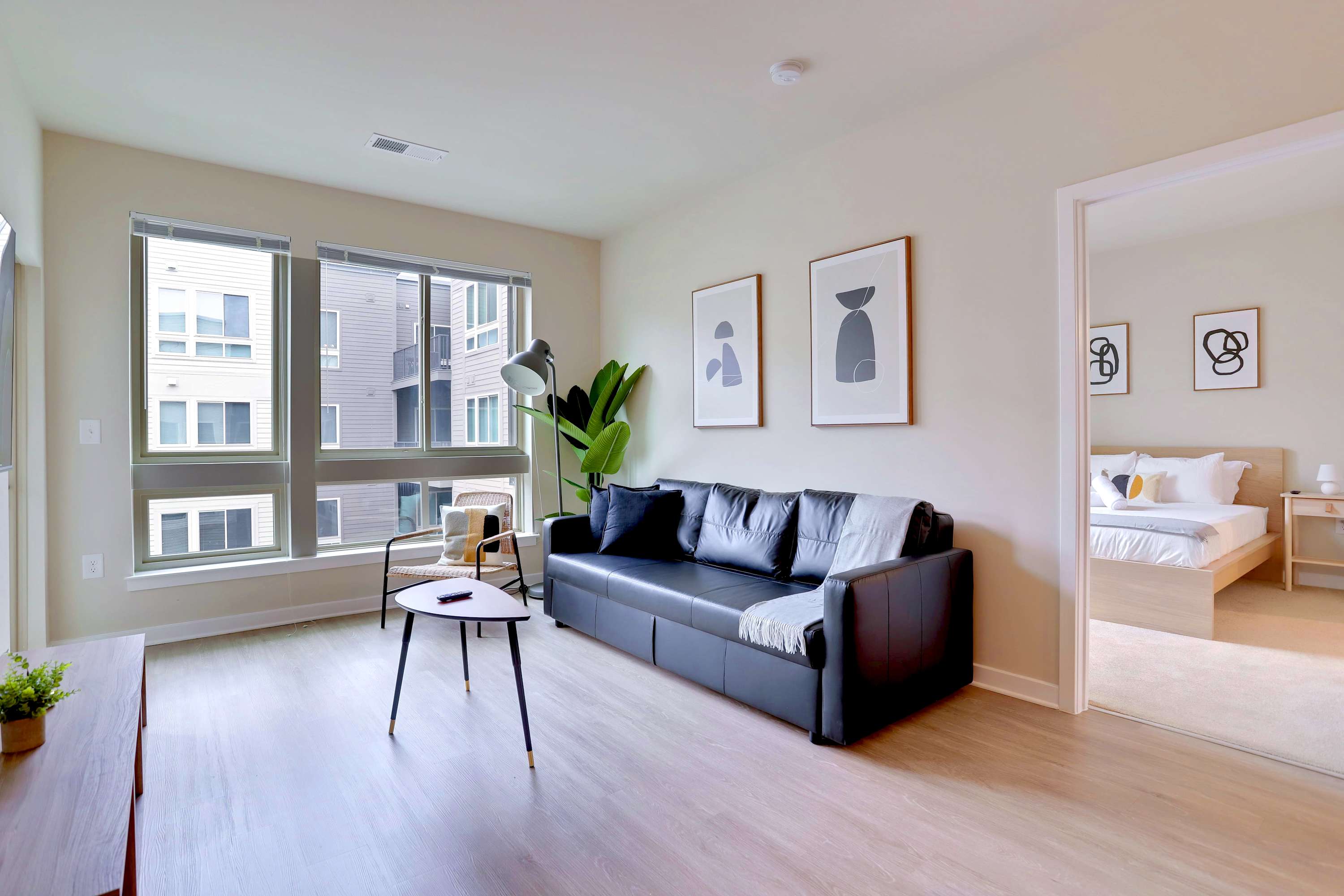 Prime Alexandria Location | Spacious Apt