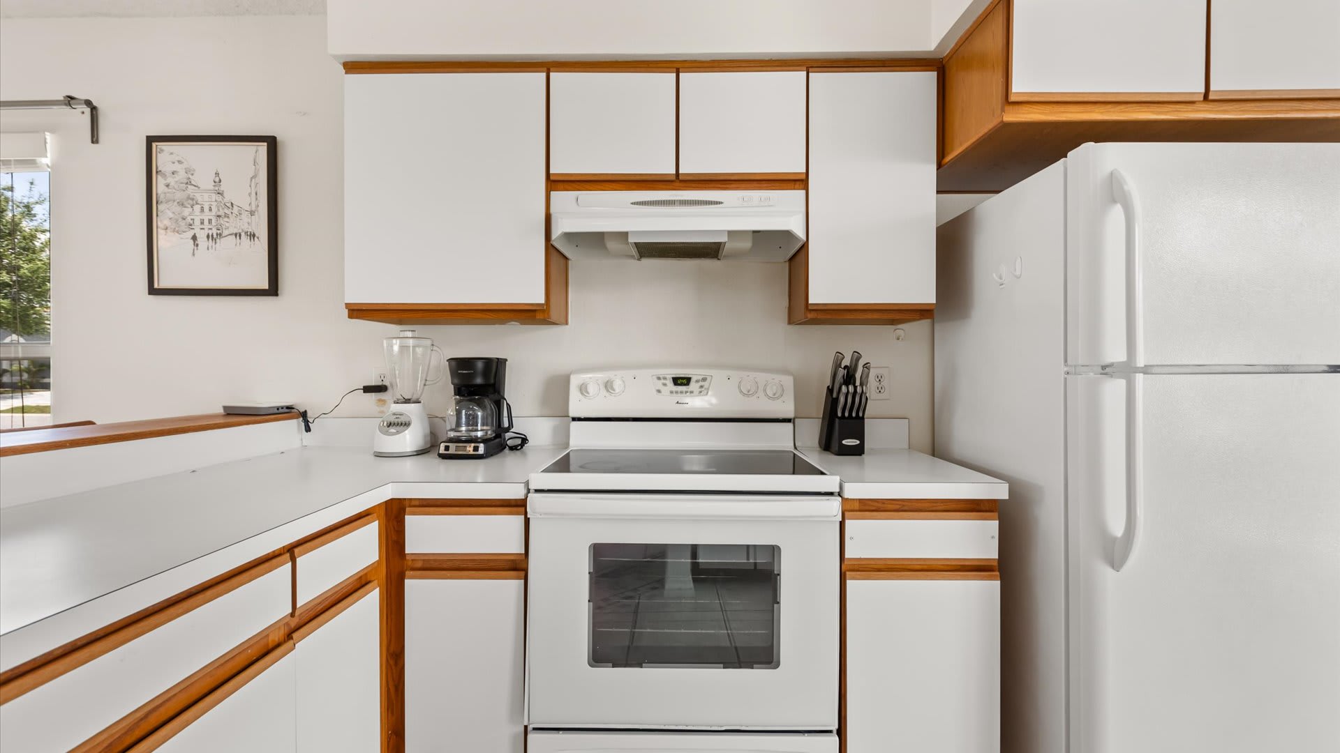 Fully equipped kitchen