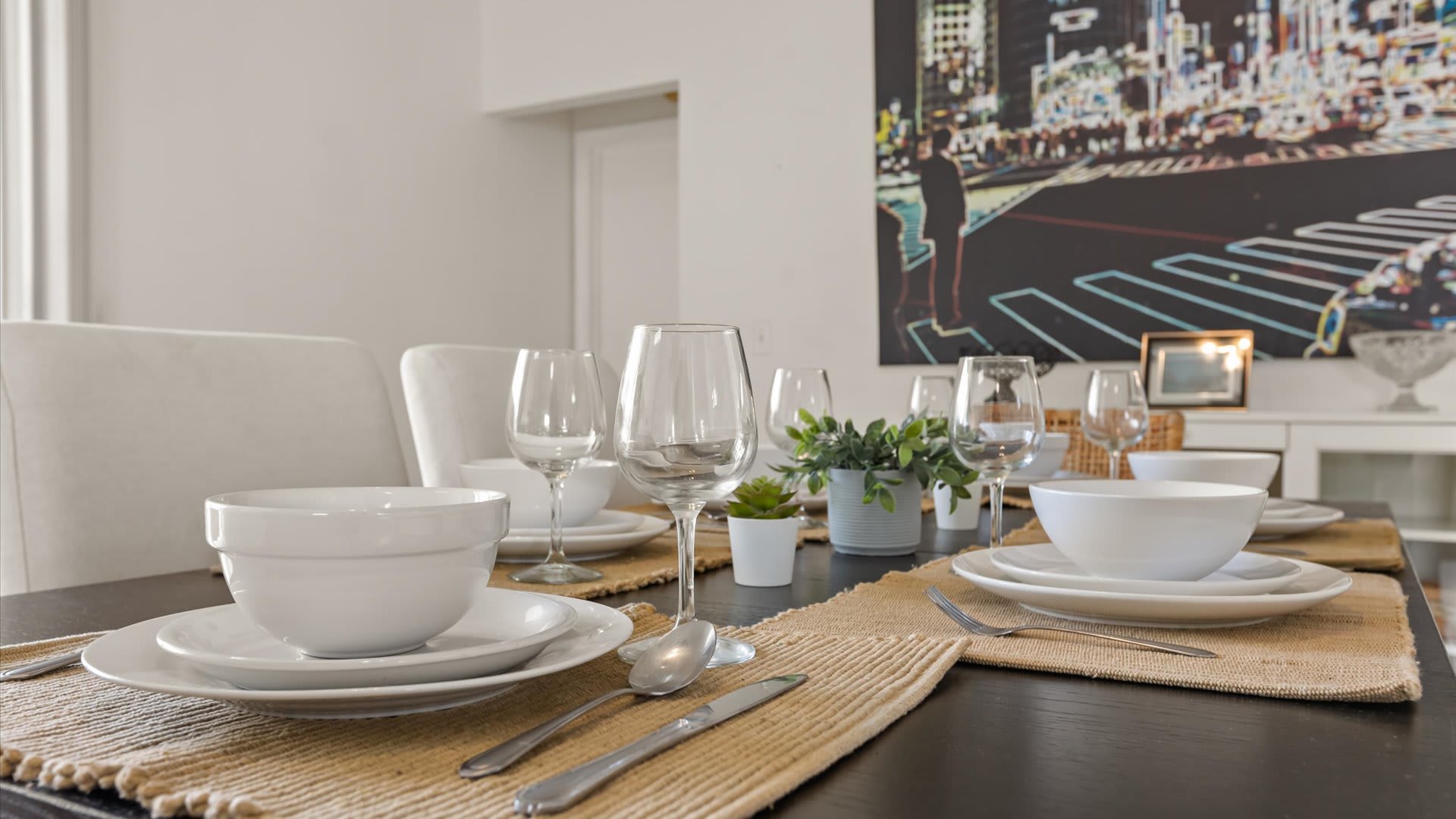 Full dining ware set