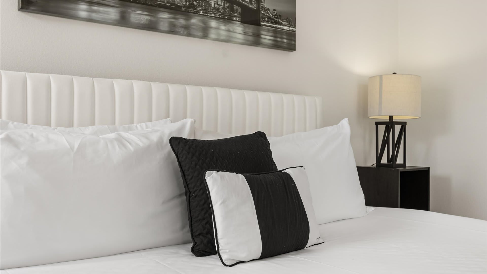 Stylish King Bed with fresh linens 