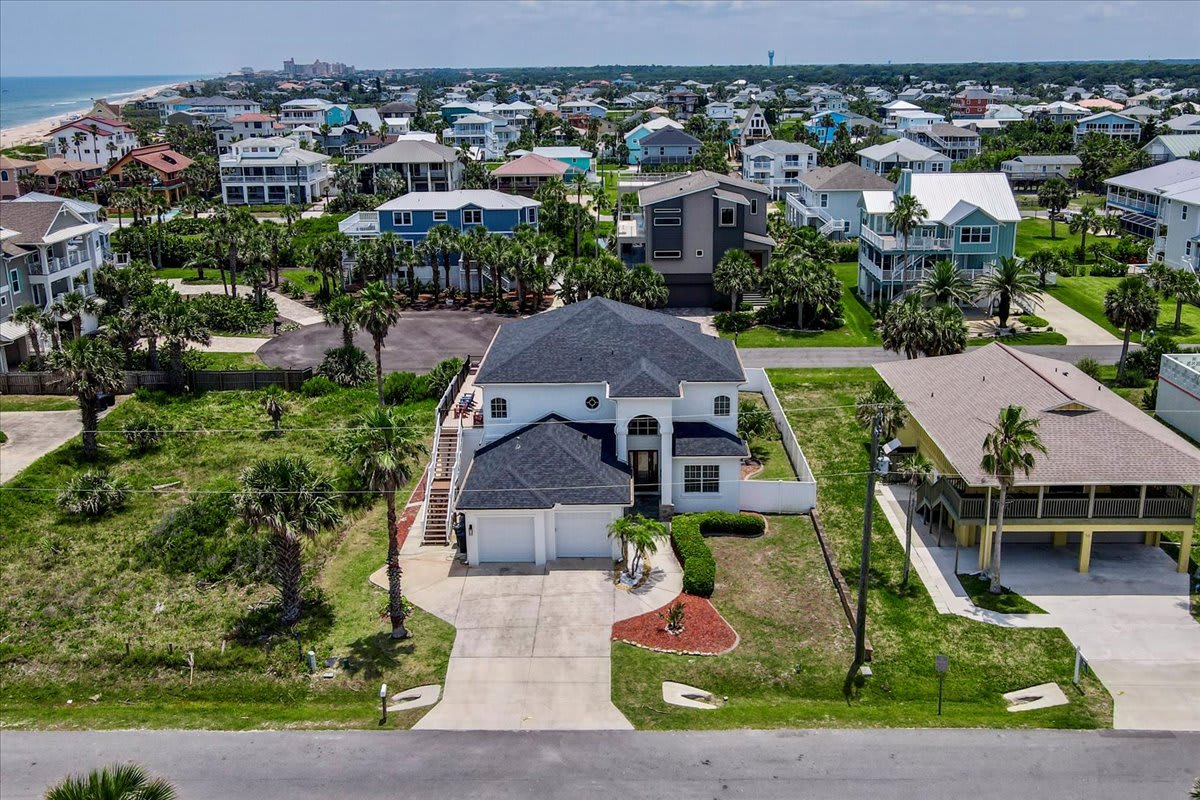 Luxurious Beachfront Home in Palm Coast
