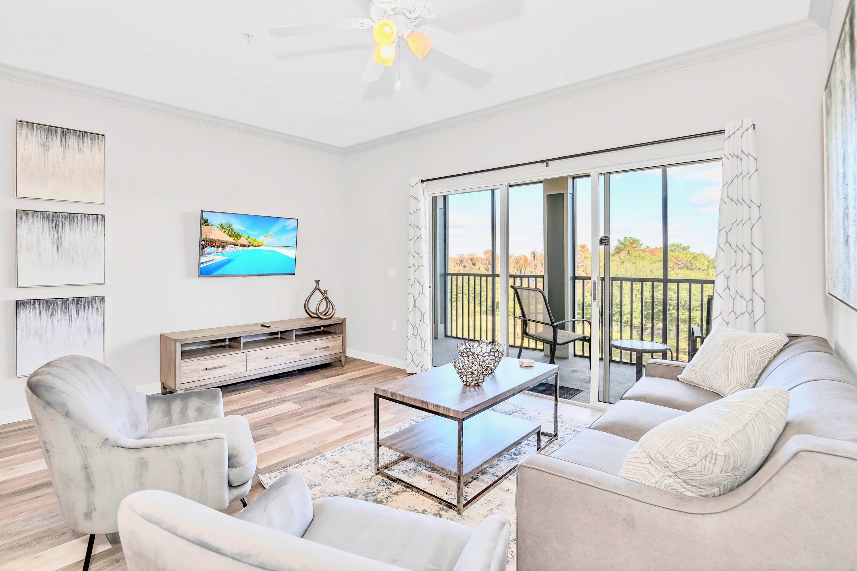 Family Condo Near Disney w Pool Gym Pets Welcome | Photo 8