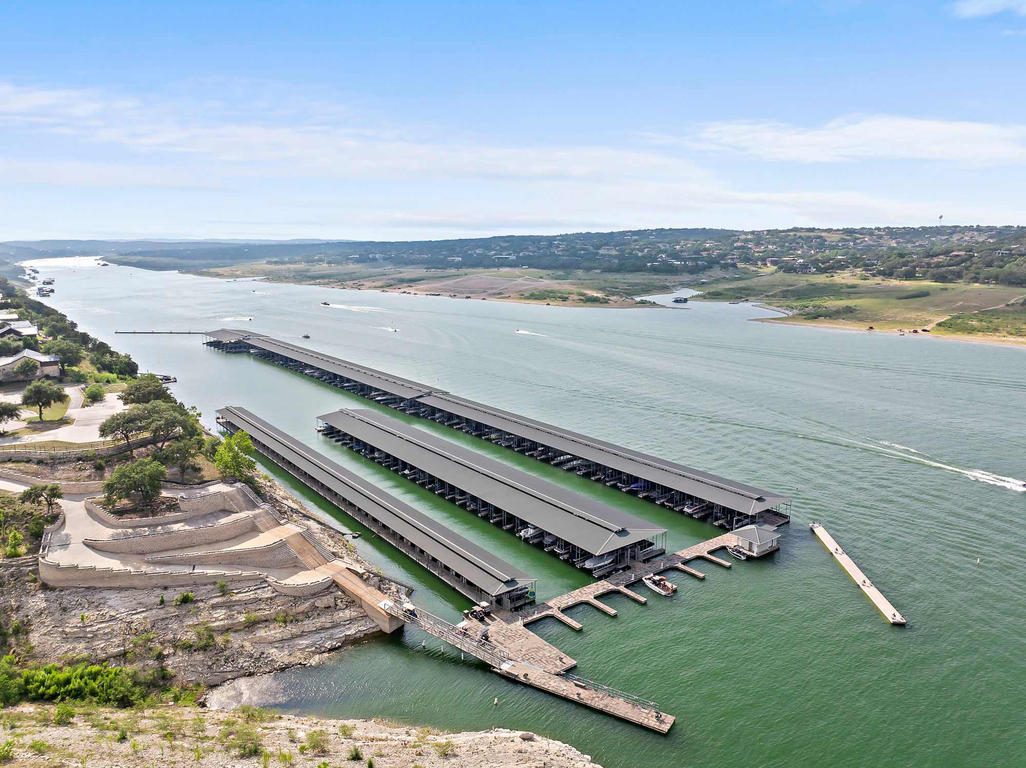 Luxe 3BR Lake Escape | BBQ, Firepit & Pickleball 5