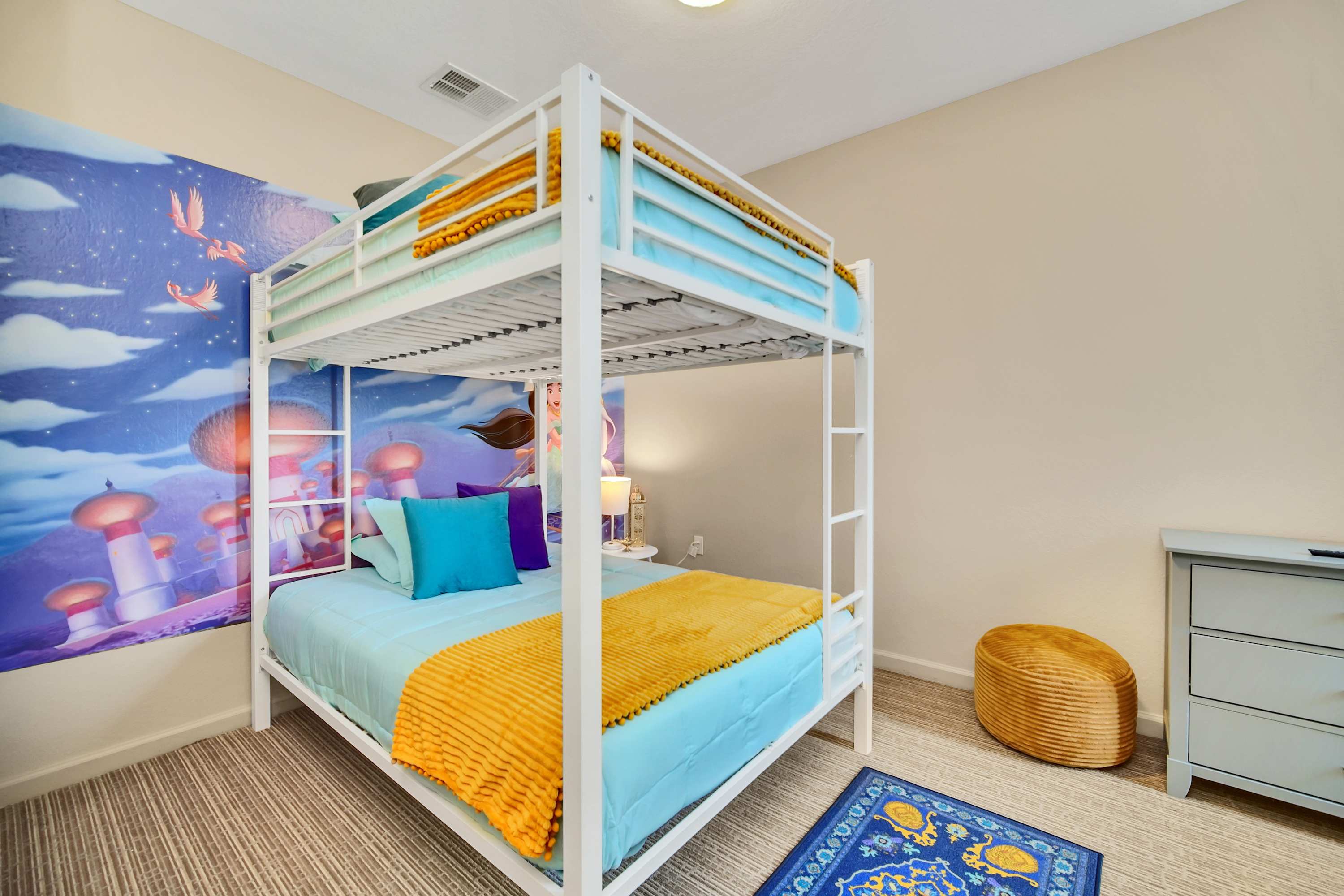 Upstay Tropical Style Family Condo w Pool 4